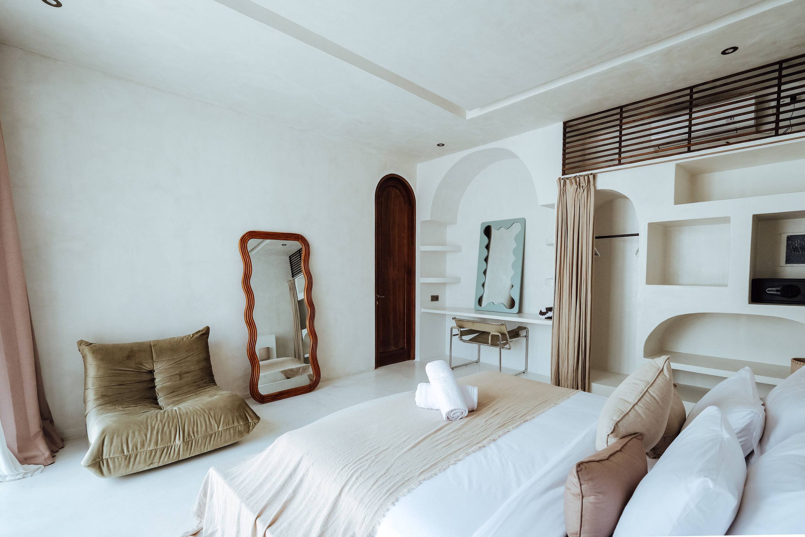 Artfully Designed Villa 20