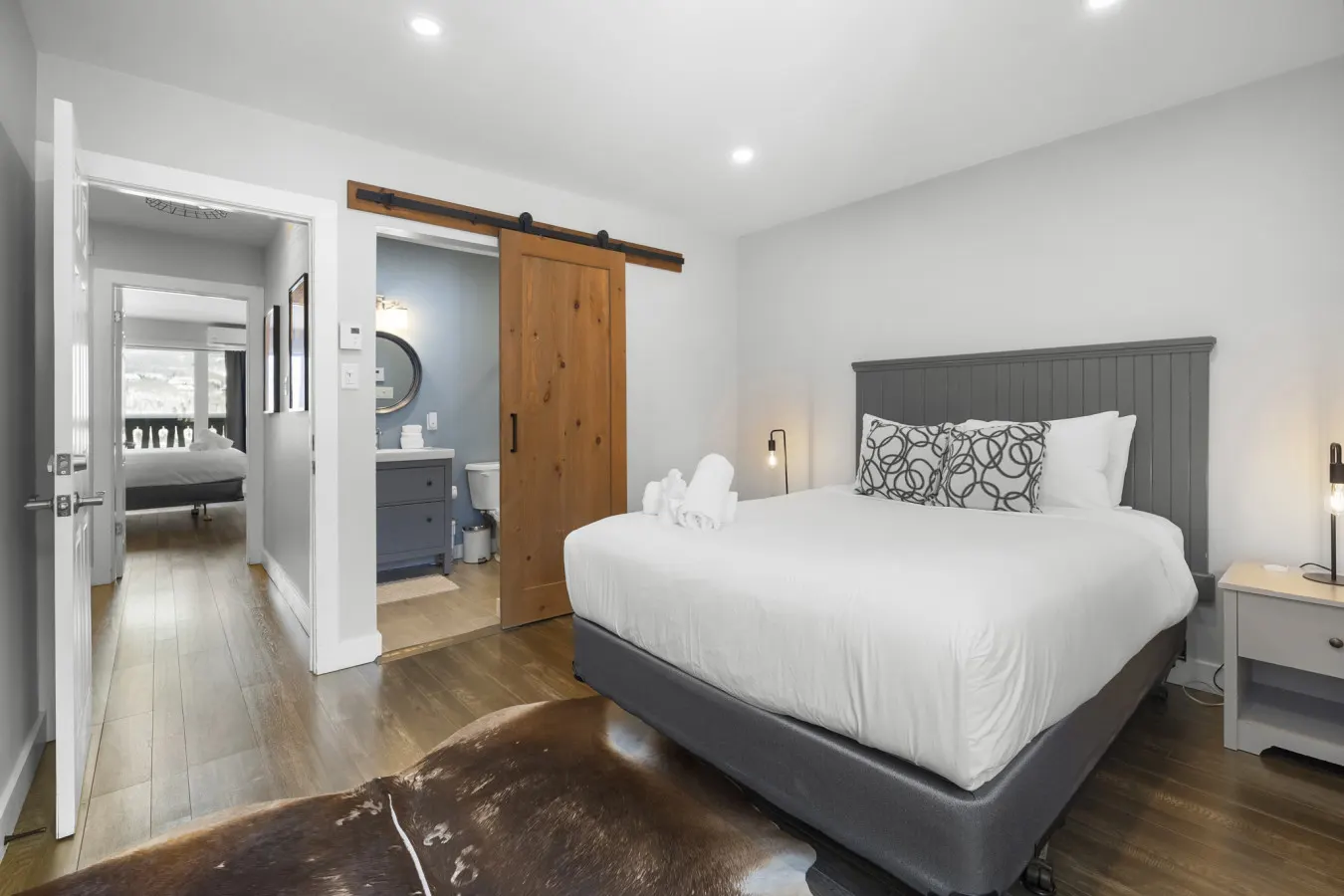 Luxury Condominium with Rustic Minimalist Style - Bloc E unit 457 20