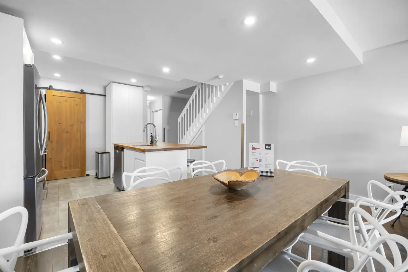 Luxury Condominium with Rustic Minimalist Style - Bloc E unit 457 7