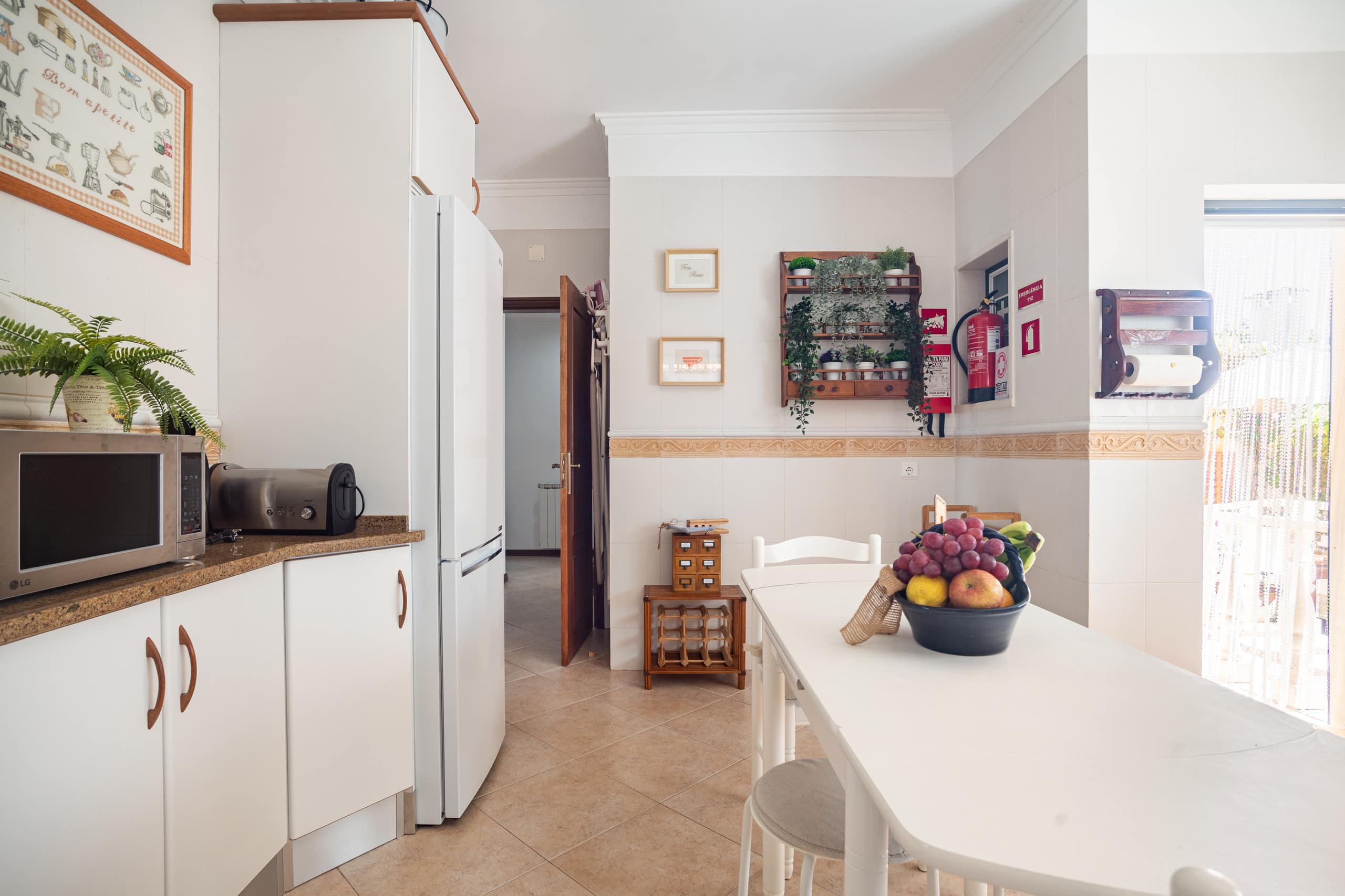 Villa with pine forest and beach within 5 minutes, in Aroeira 22
