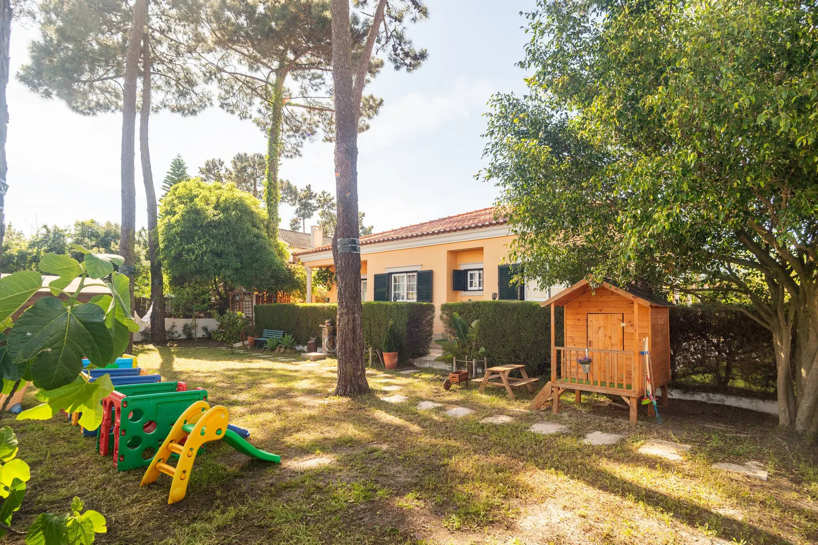Villa with pine forest and beach within 5 minutes, in Aroeira 6