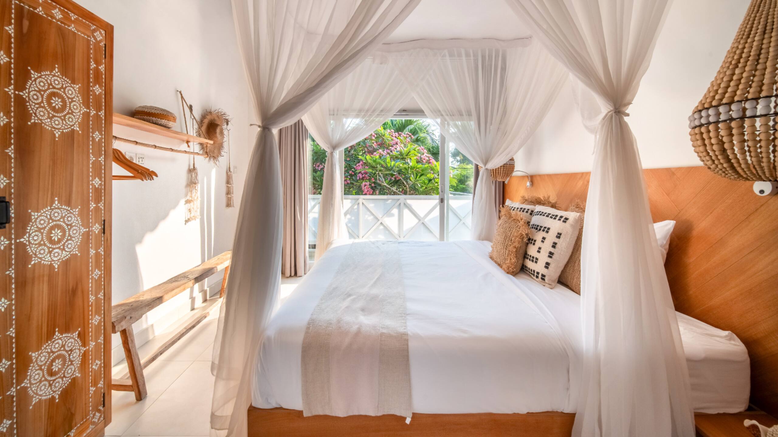 200m from Echo Beach•Rooftop•Spa•Family Villa 38