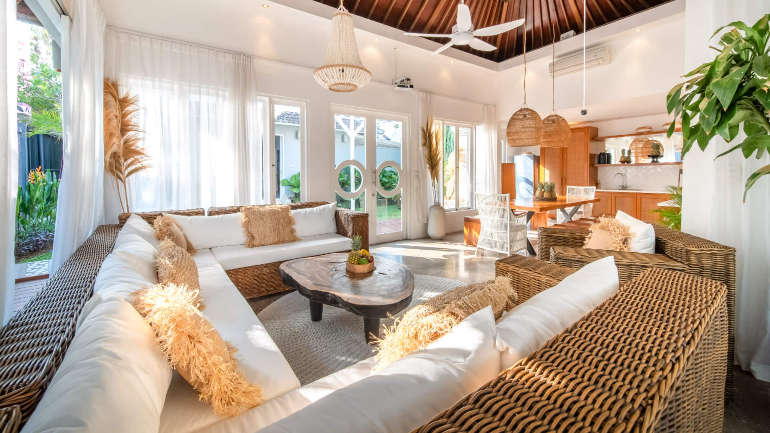 200m from Echo Beach•Rooftop•Spa•Family Villa 13