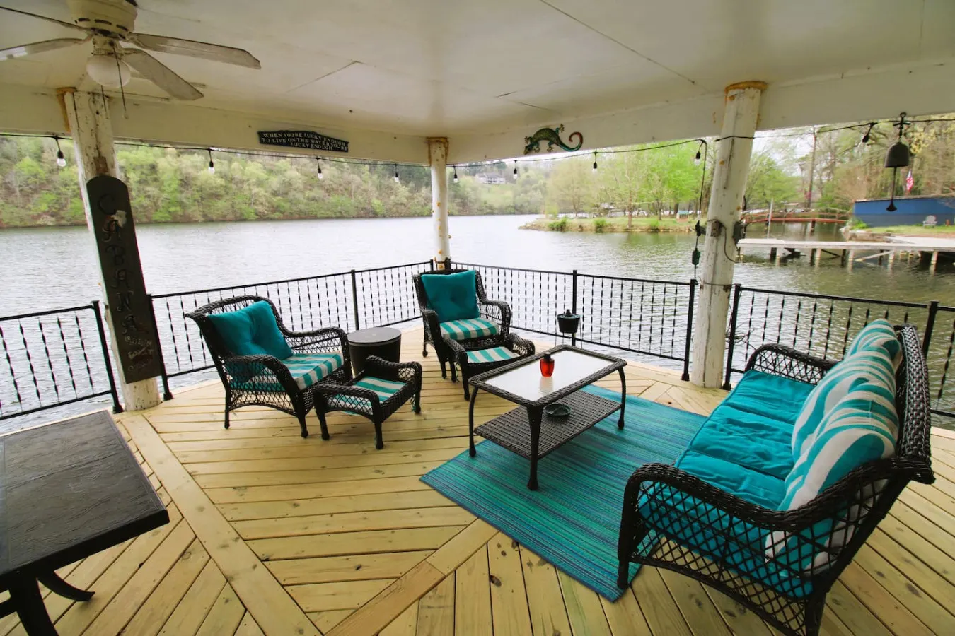 Jax's Lake House 2