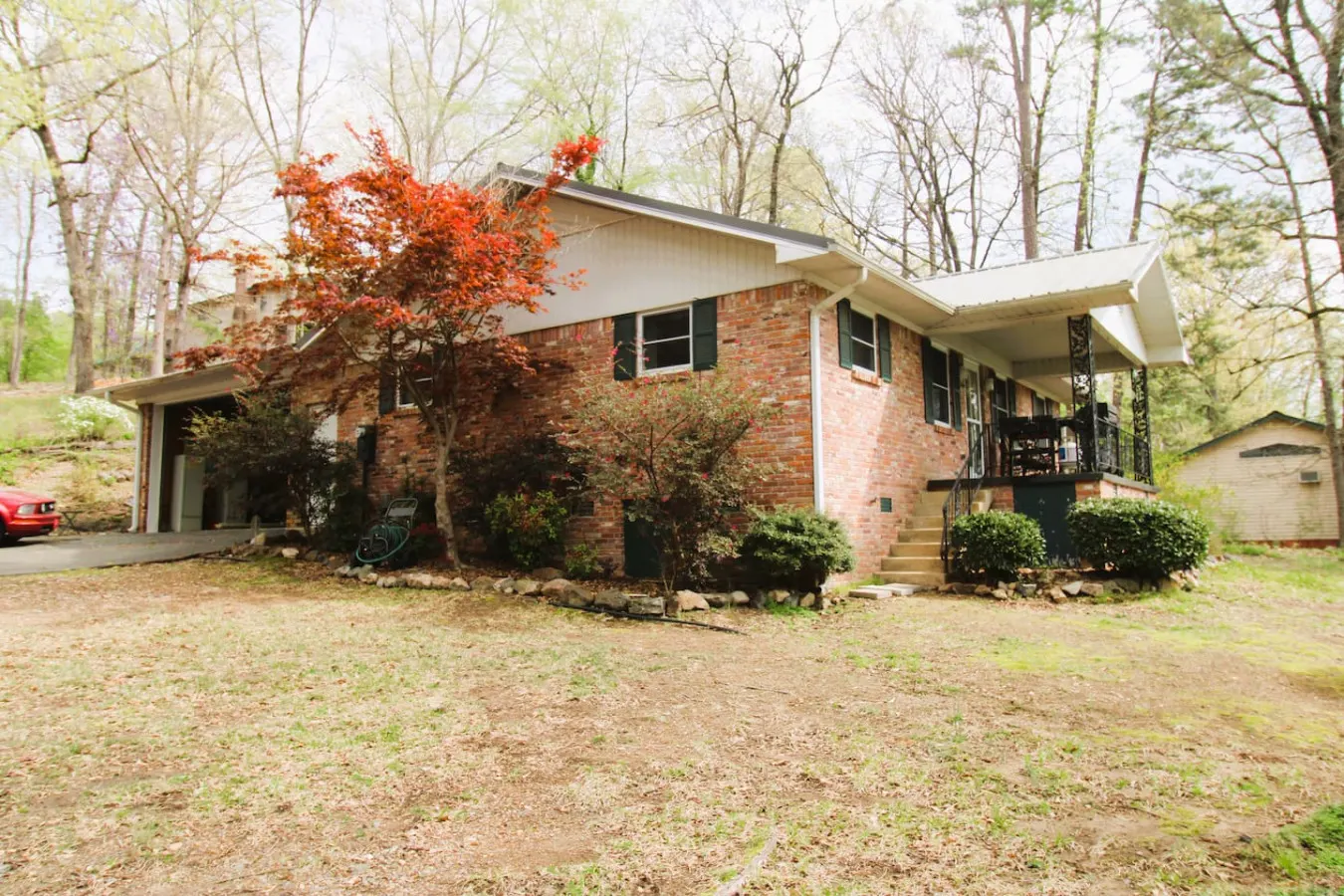 Jax's Lake House 19
