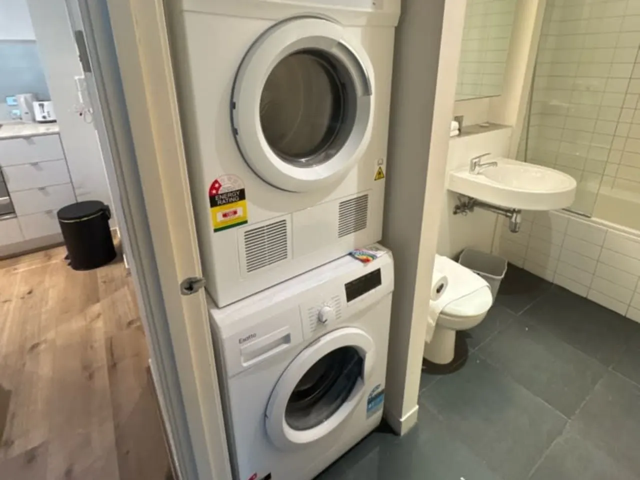 ReadySet Apartments at liberty - 2 Bedroom Apartment - D8 9