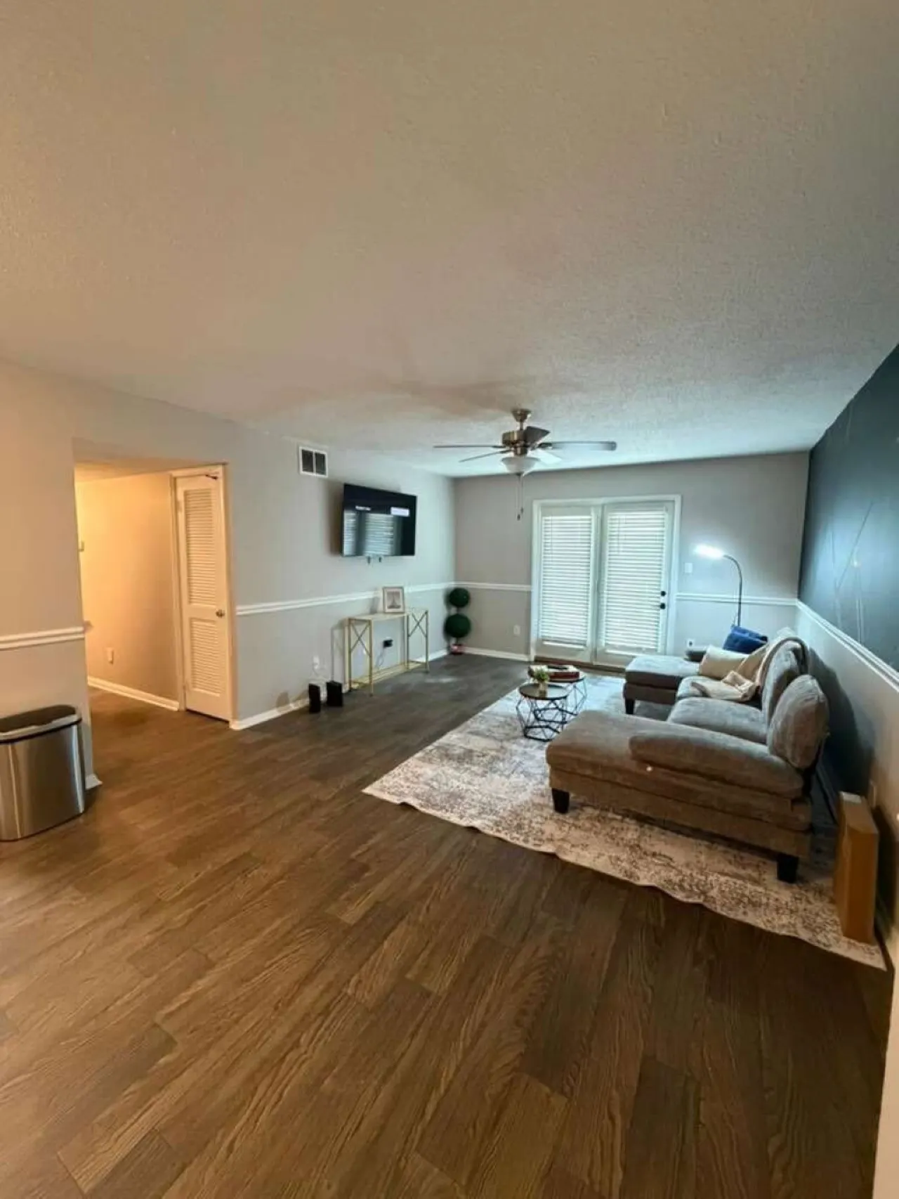 Magnolia Haus Hoover | King + Queen Stay E2 — photo 3