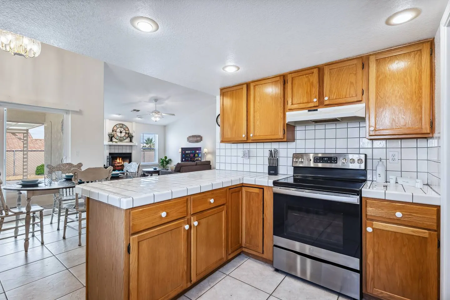 Central & Sprawling 3bd Boat Parking Sleeps 7 19