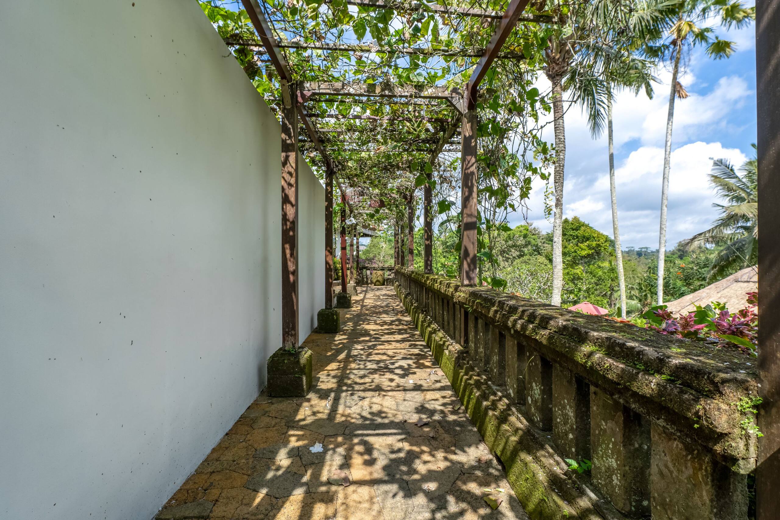 Luxury 2BR Villa Private Pool & Tropical Garden 28