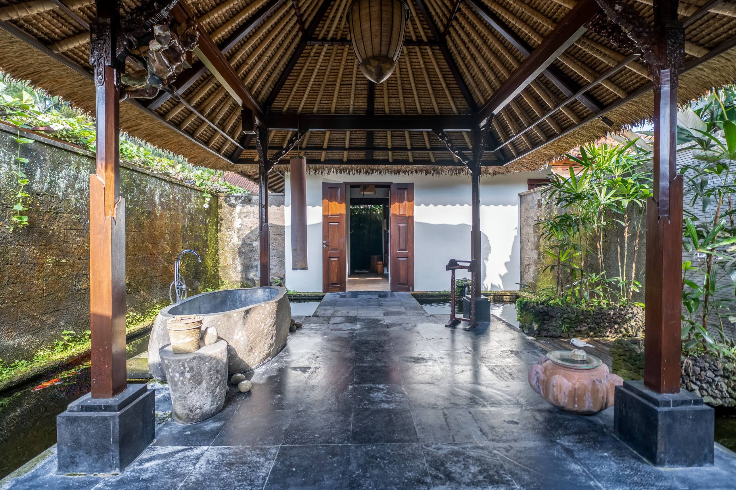 Luxury 2BR Villa Private Pool & Tropical Garden 23