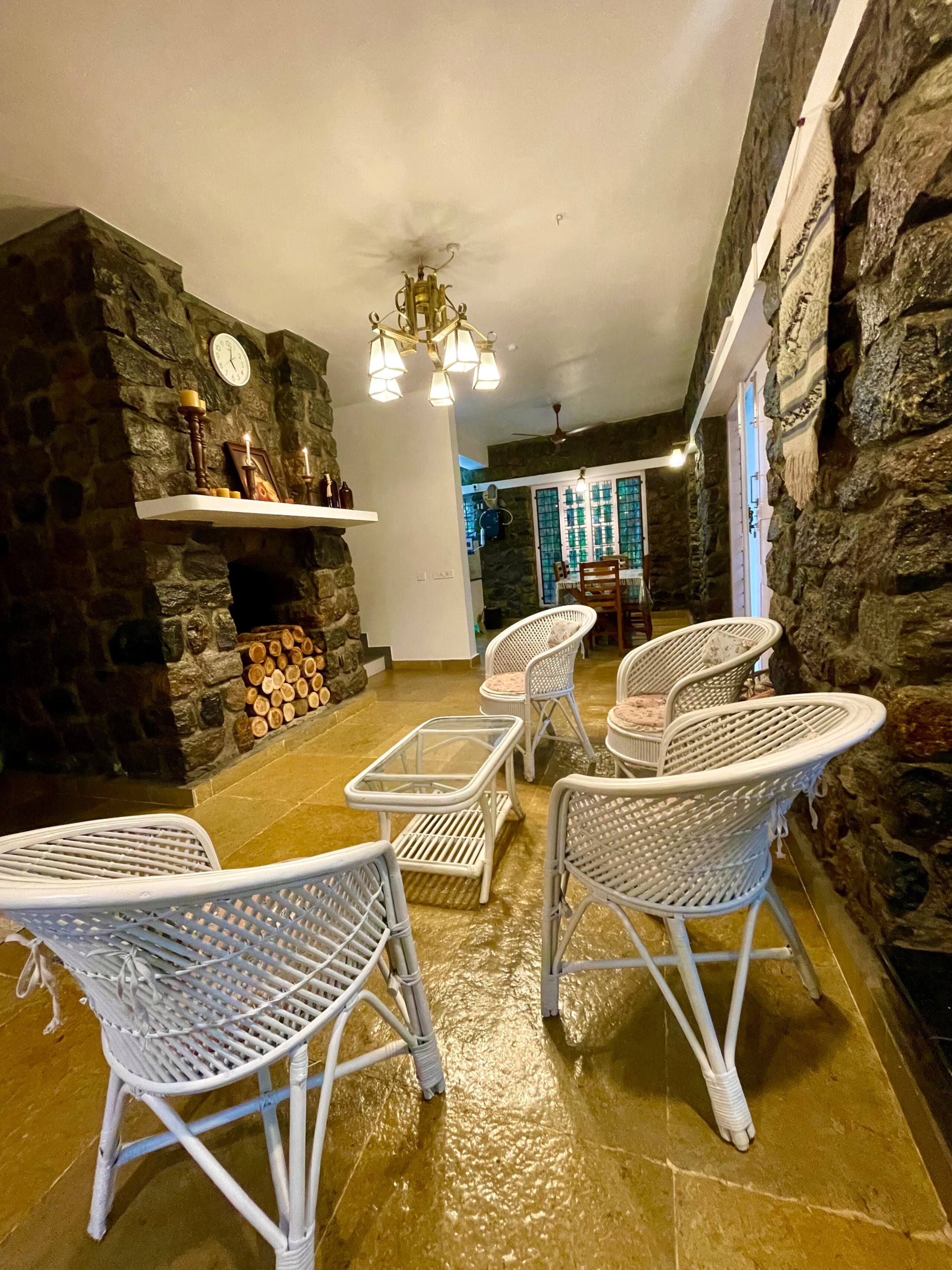 Semni Escape Plantation Bungalow-Vagamon 8