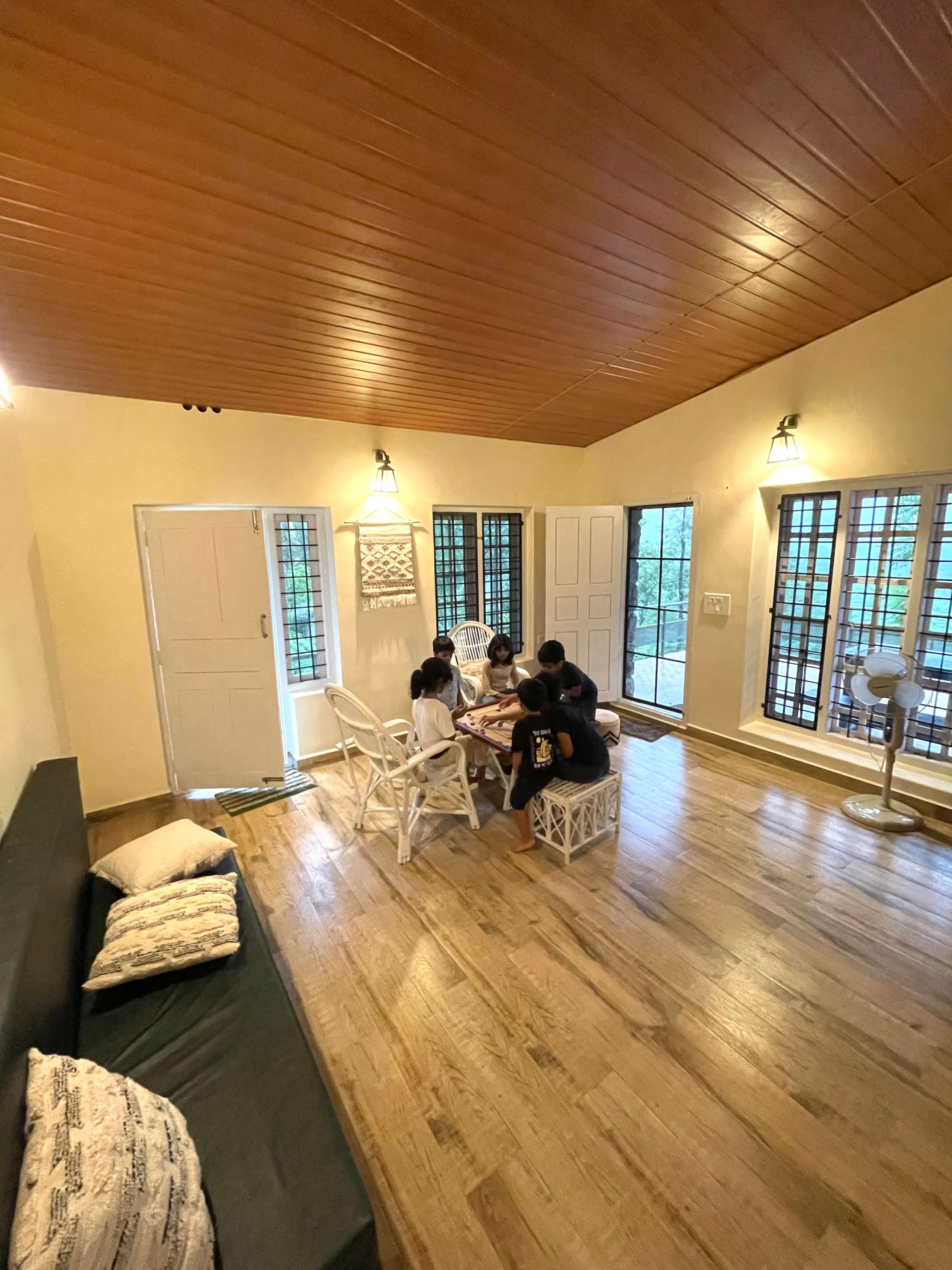 Semni Escape Plantation Bungalow-Vagamon 9