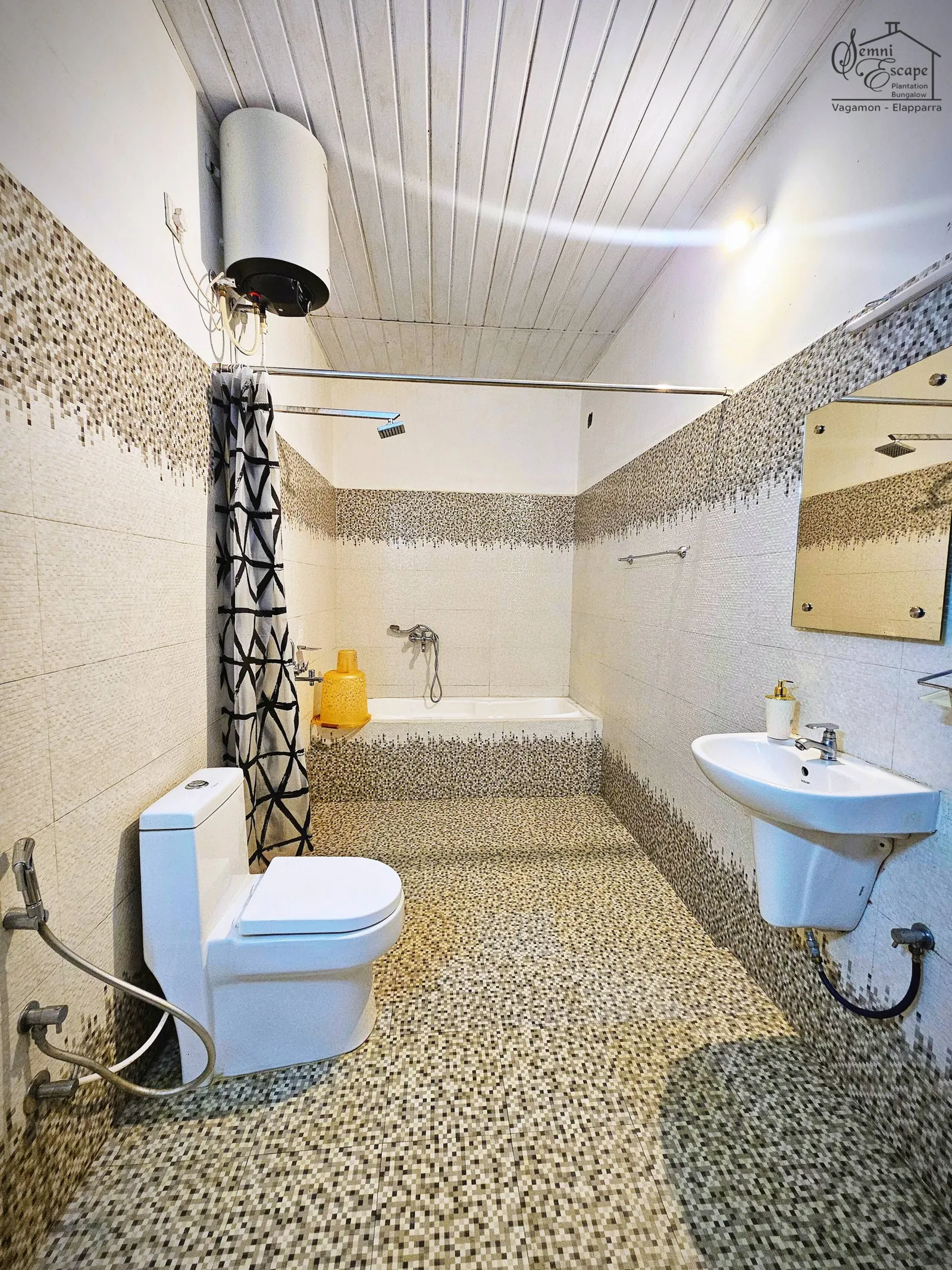 Semni Escape Plantation Bungalow-Vagamon 18