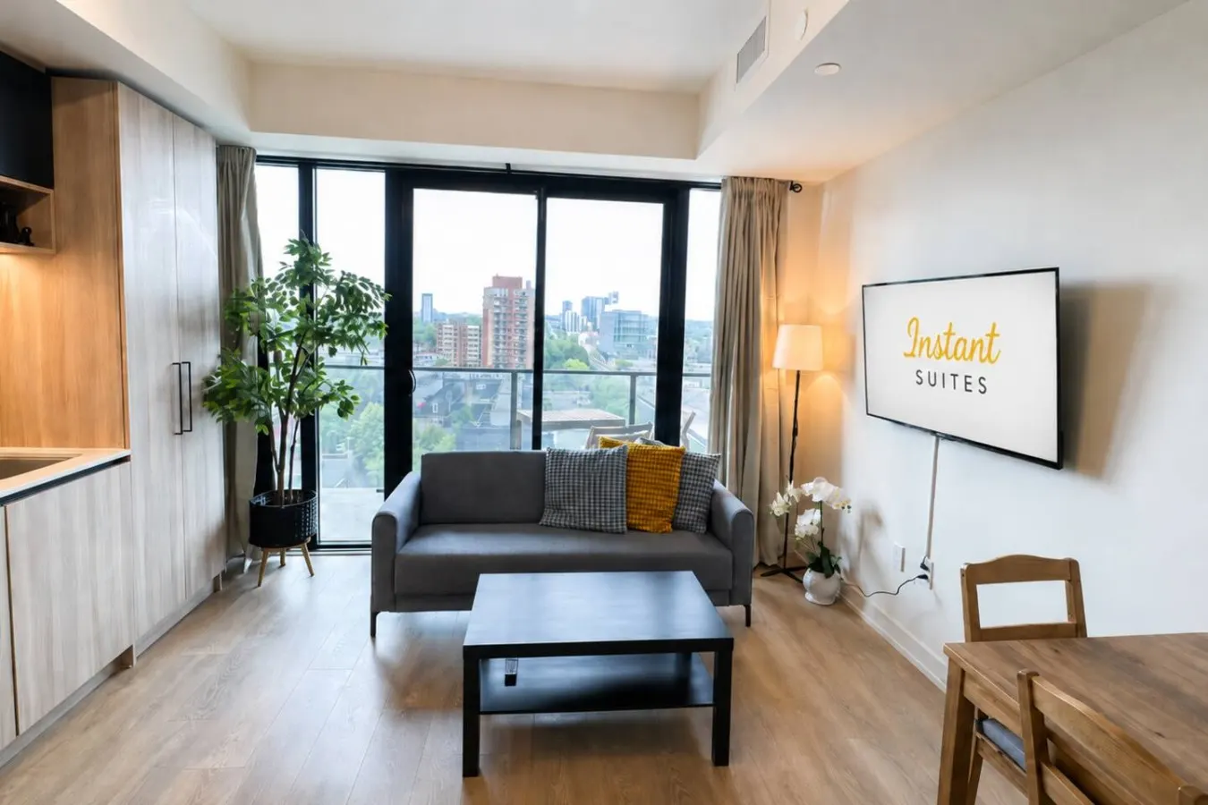 1+Den King Bed Gym Access Netflix 4
