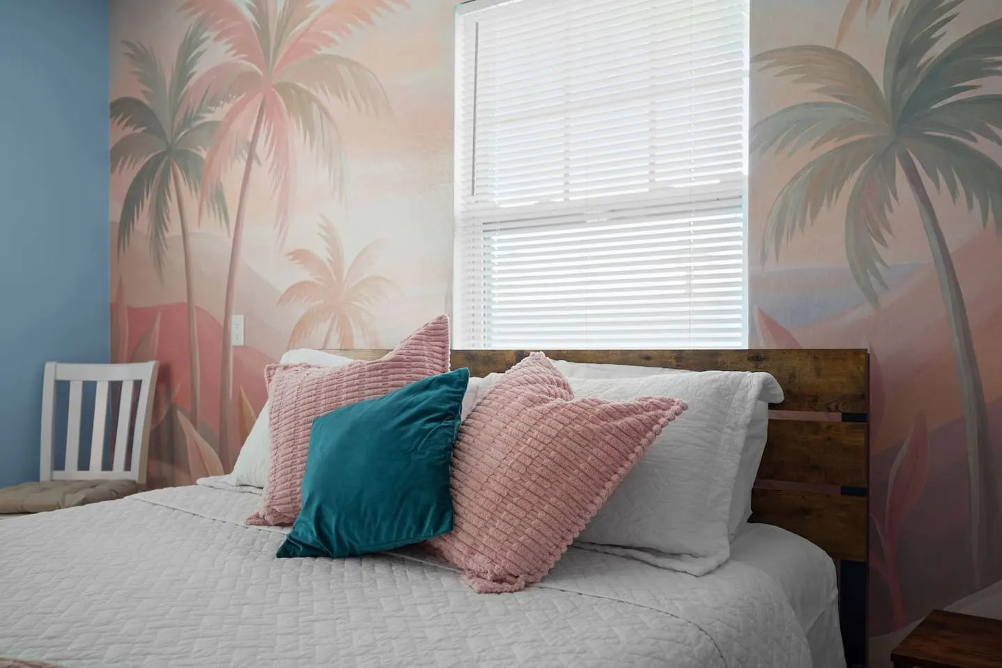 3 Min Walk to Beach | 3BR | Beach Gear Included