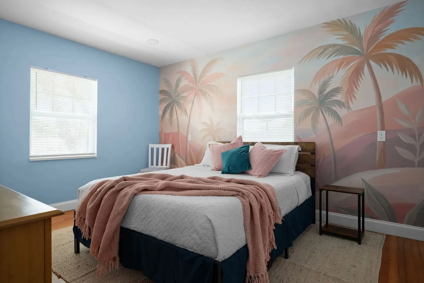 3 Min Walk to Beach 3BR Beach Gear Included 6
