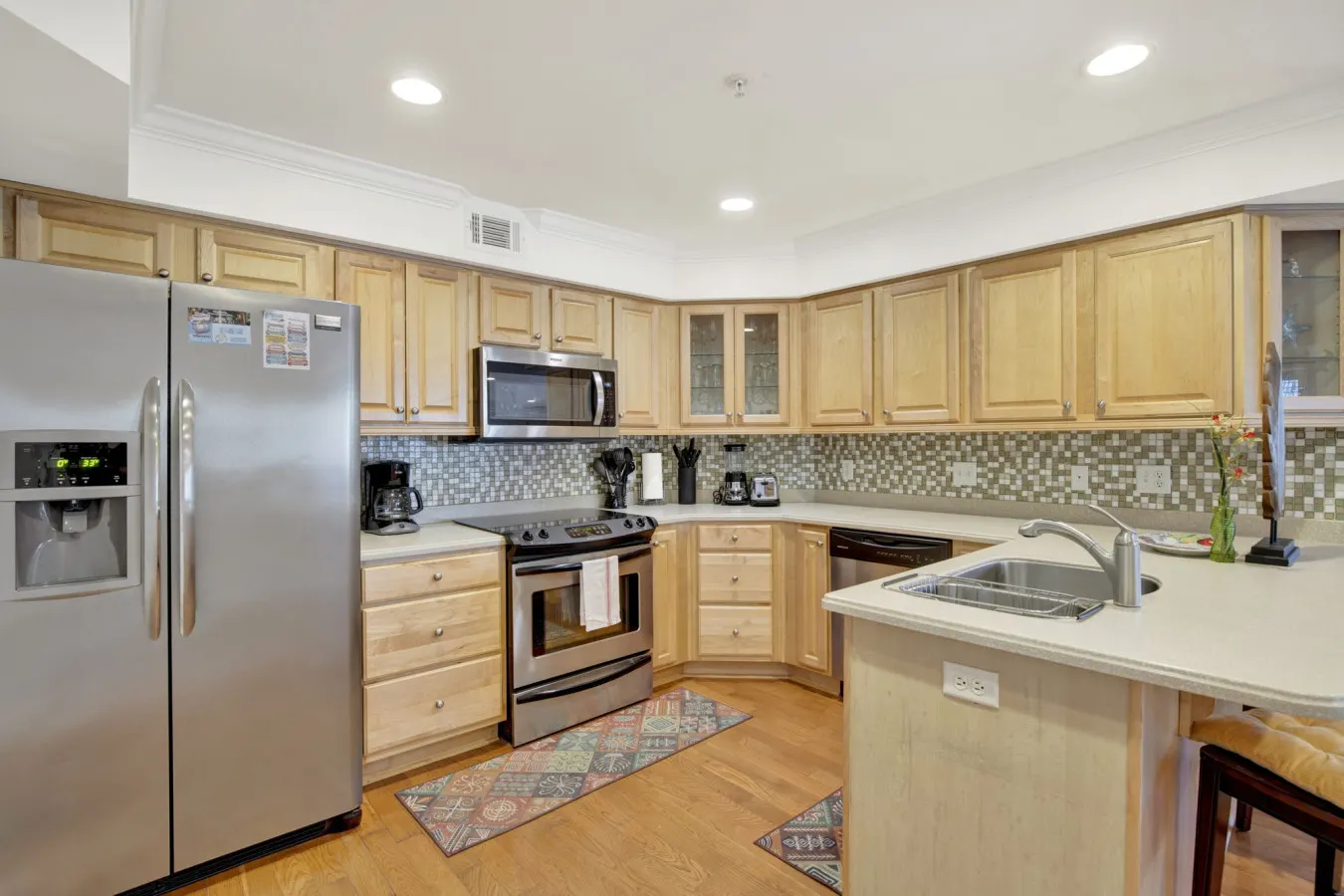 Sea Sight C: Modern 3BR Family Oasis 9