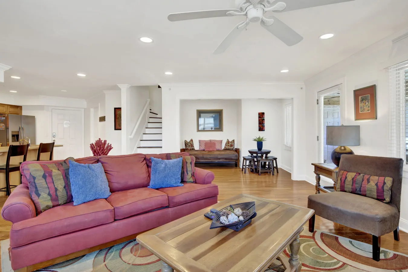 Sea Sight B: Chic 3BR Family Cove 17