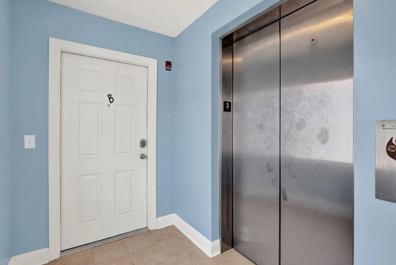 Sea Sight B: Chic 3BR Family Cove — photo 3