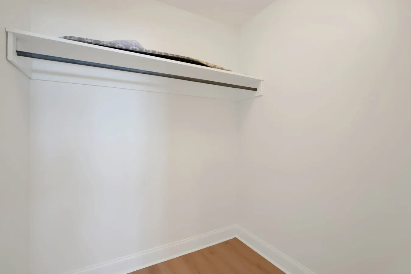 Sea Sight B: Chic 3BR Family Cove 6