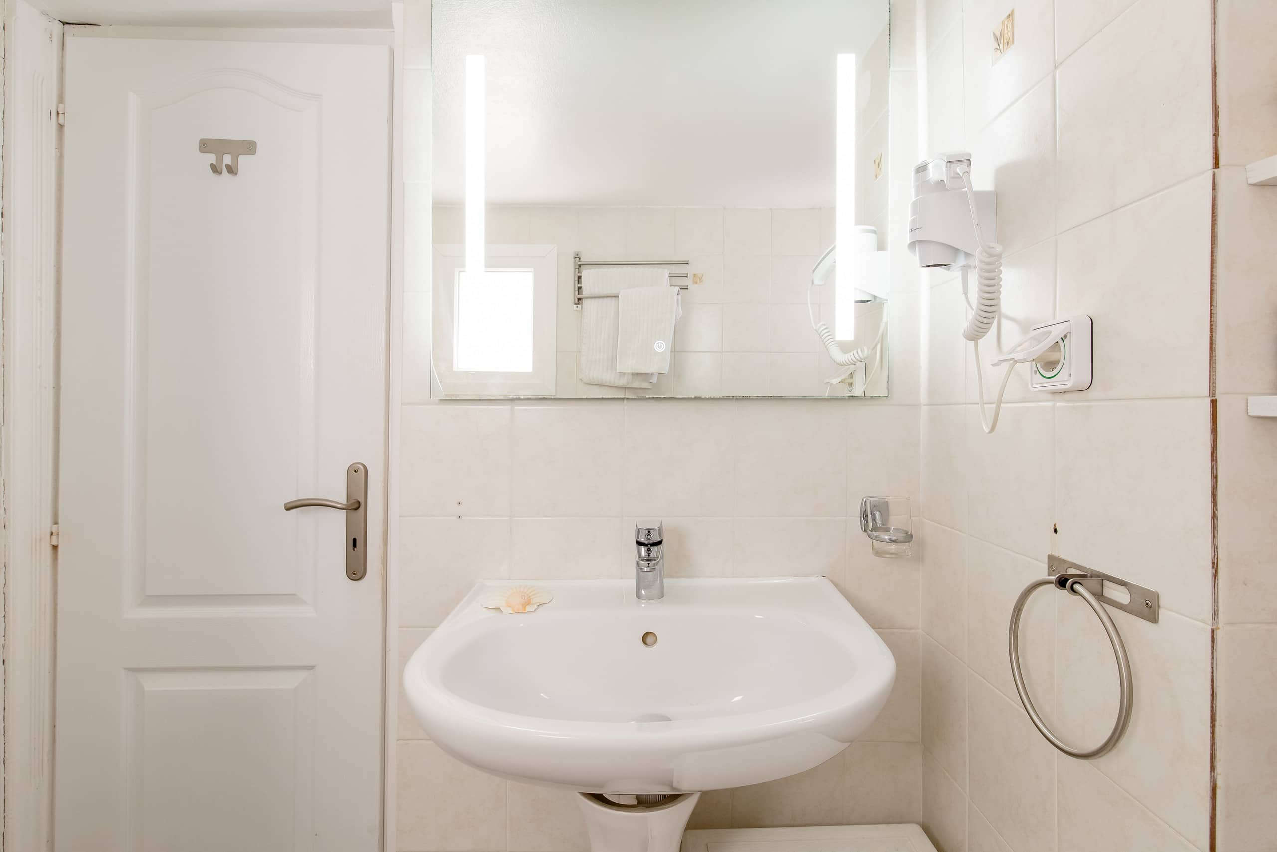 Elpis Mykonos I Seaview Studio Pvt Balcony/OldPort 15