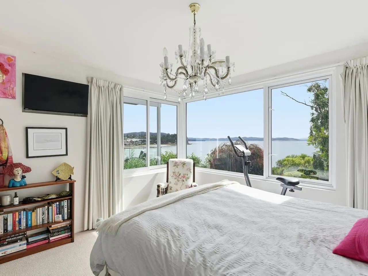 House by the Beach, Beautiful View - 20m from sand 10