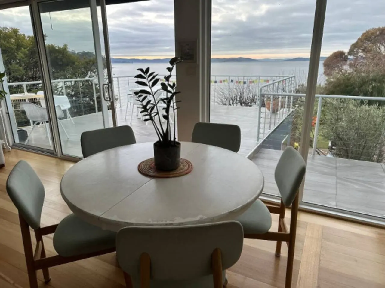 House by the Beach, Beautiful View - 20m from sand 15