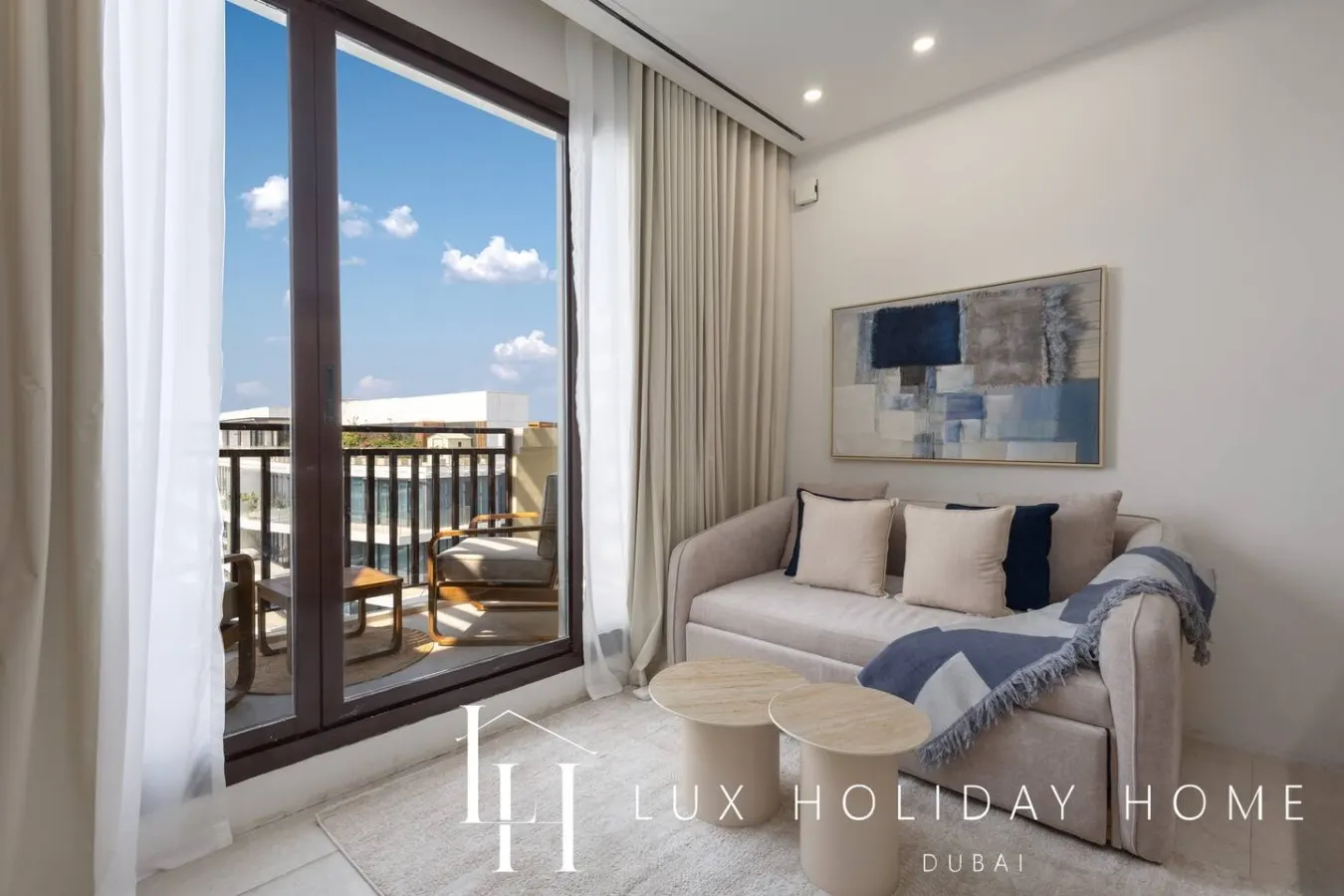 LUX The Anantara Residence Studio 10