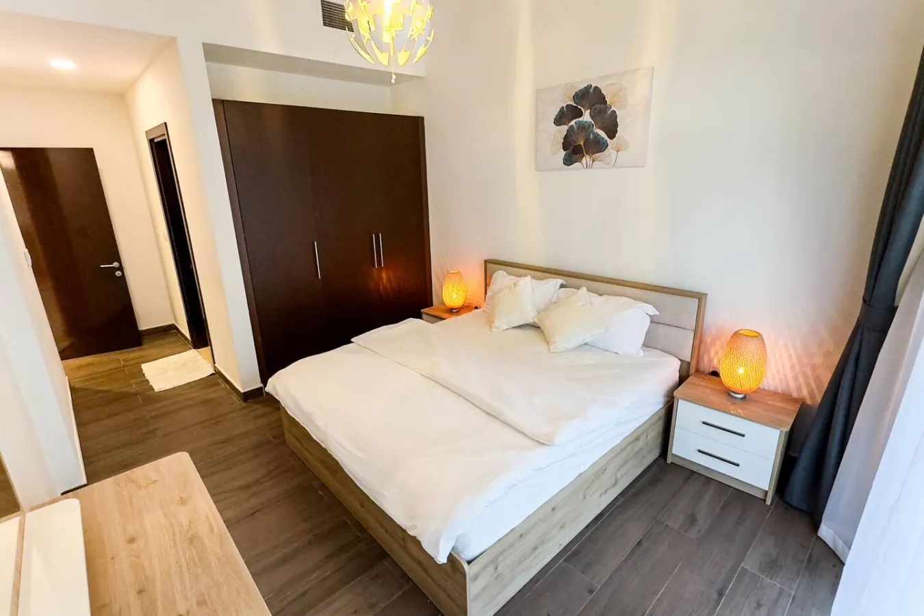 Jumeriah Village Circle - 1BHK Huge Apartment 11