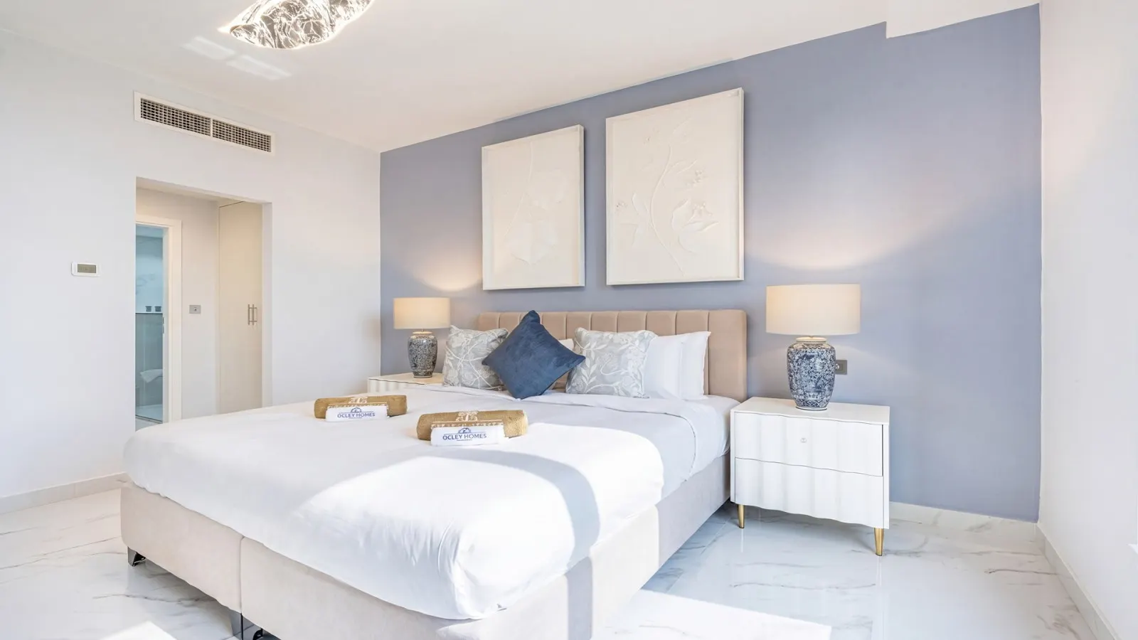 Central Modern JBR Home steps from the Beach 12