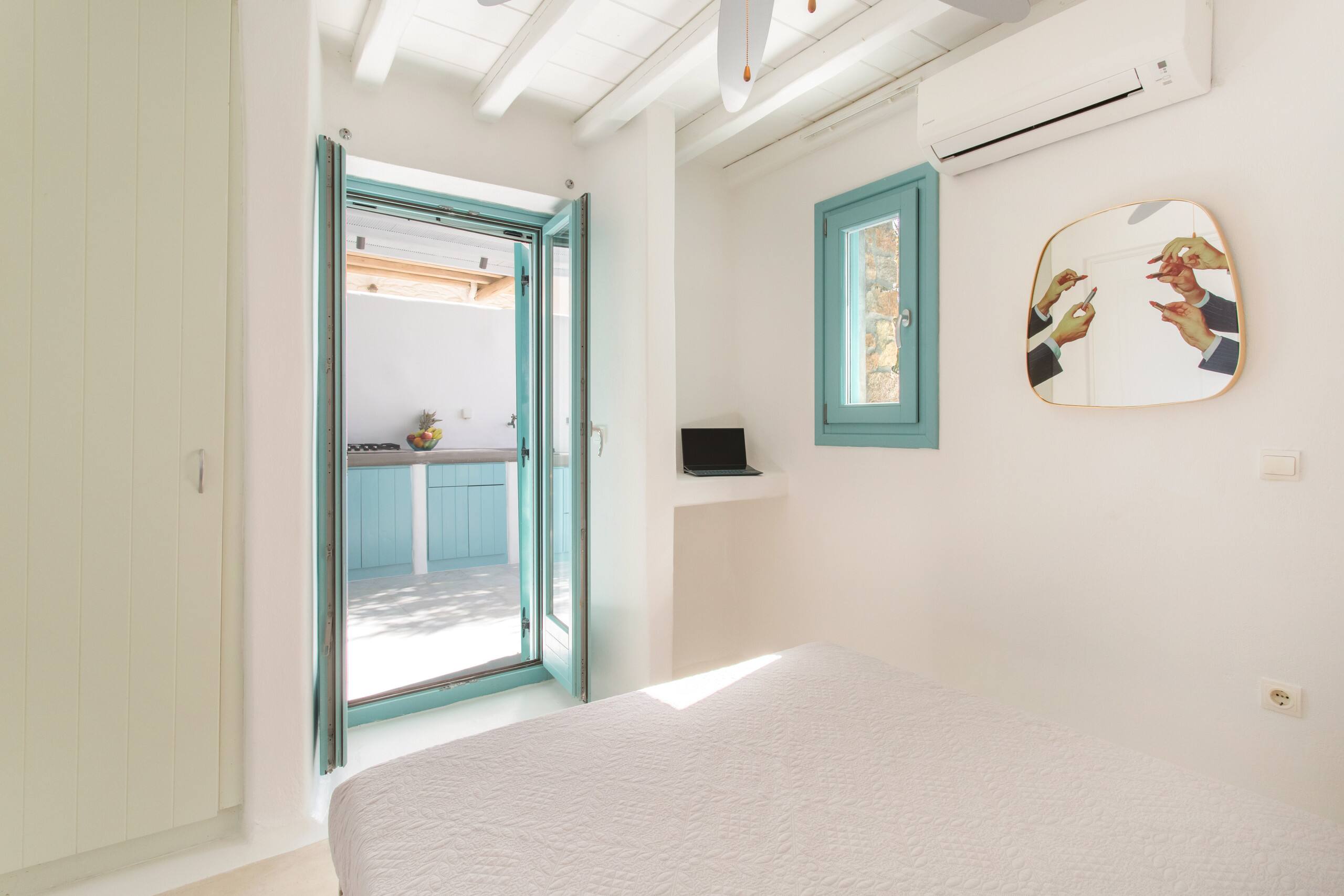 Sea View Villa in Kalo Livadi – Beyond Blue Villas 21