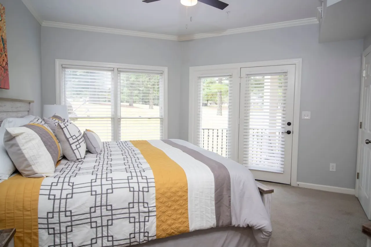 Ground Floor Golf Course Condo 11
