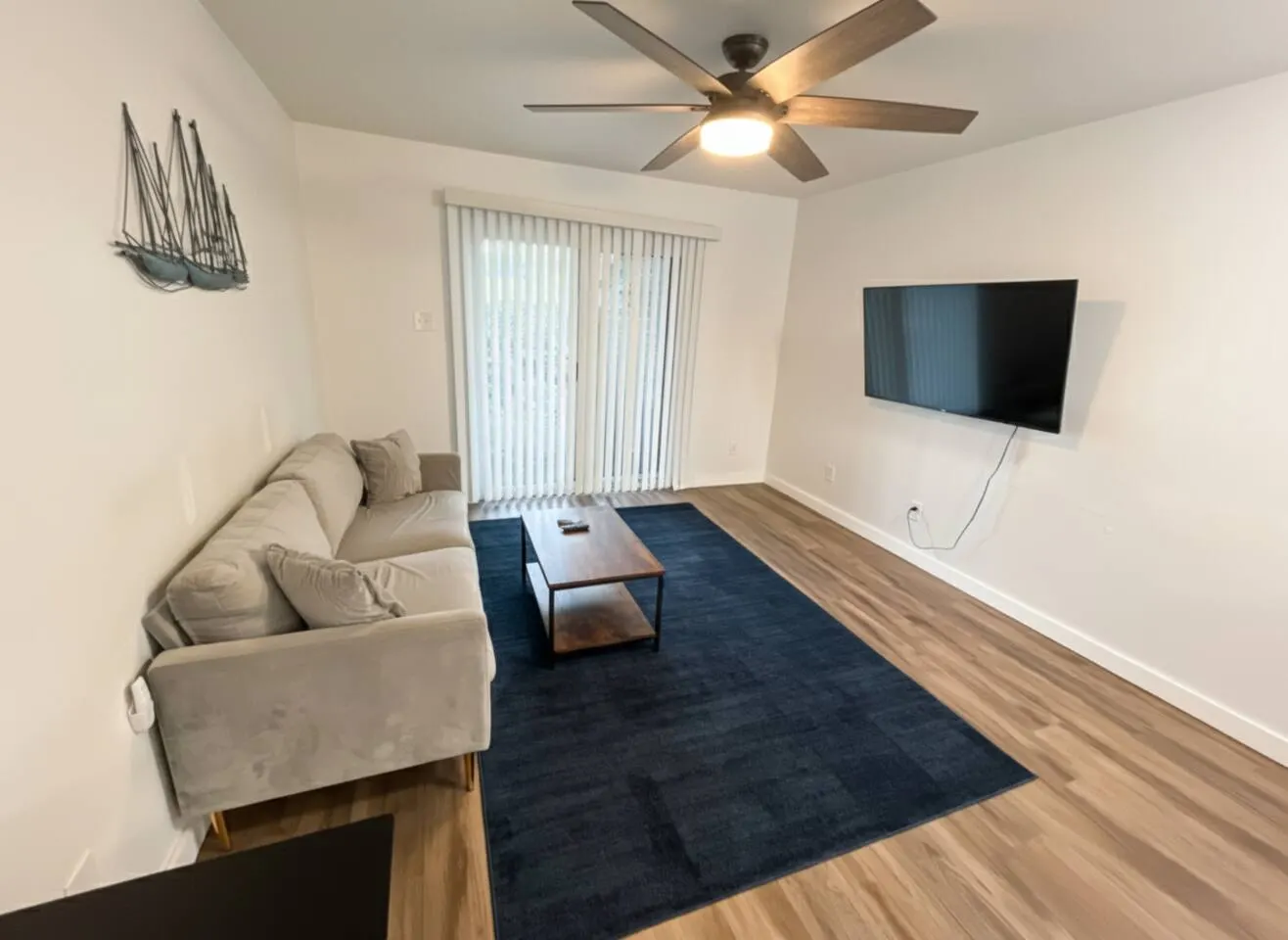 2BR Haven • Close to UAMS VA Hospital — photo 2