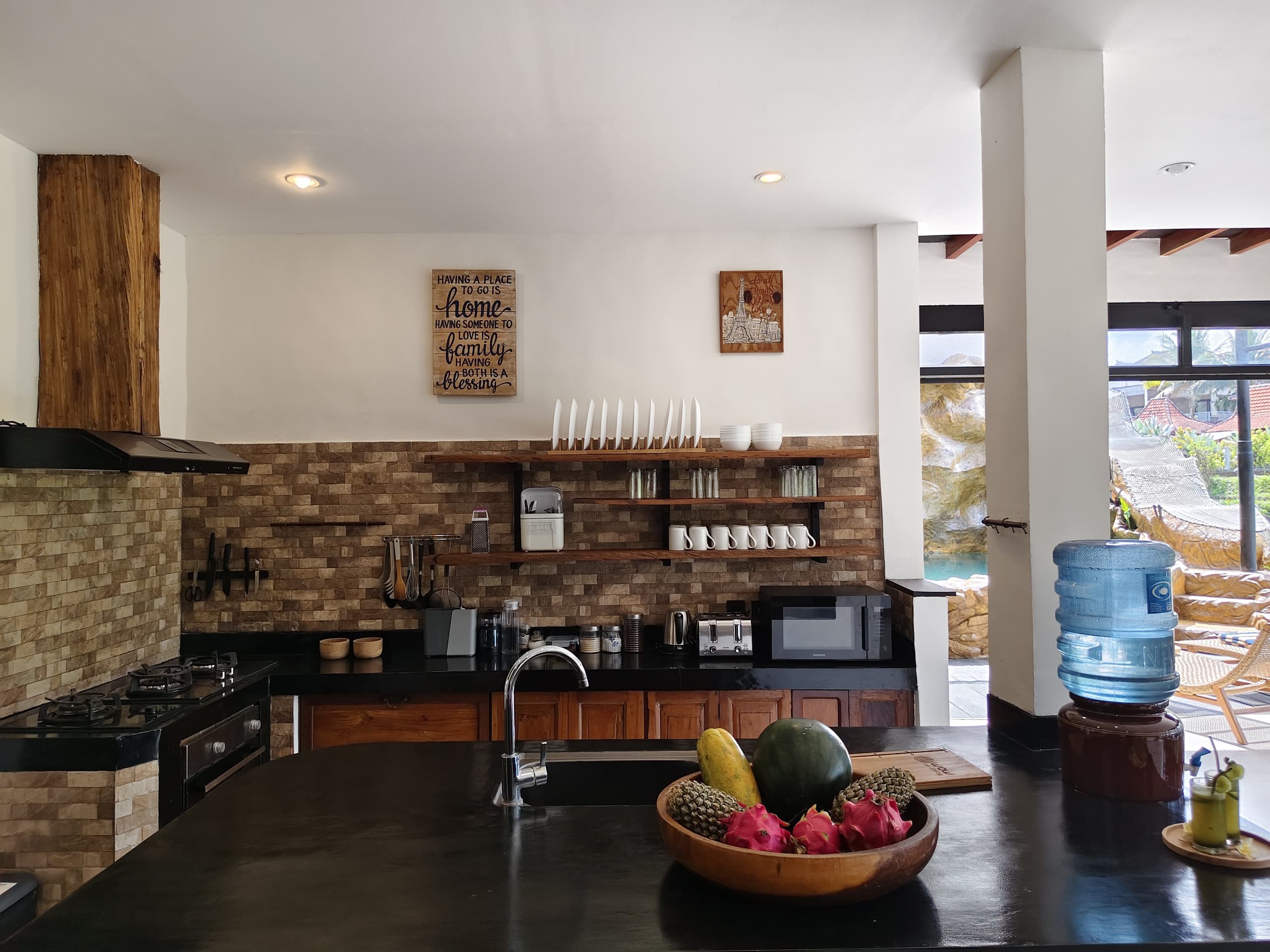 7BR Villa WoW by Inspirit Ubud with Ricefield View 12