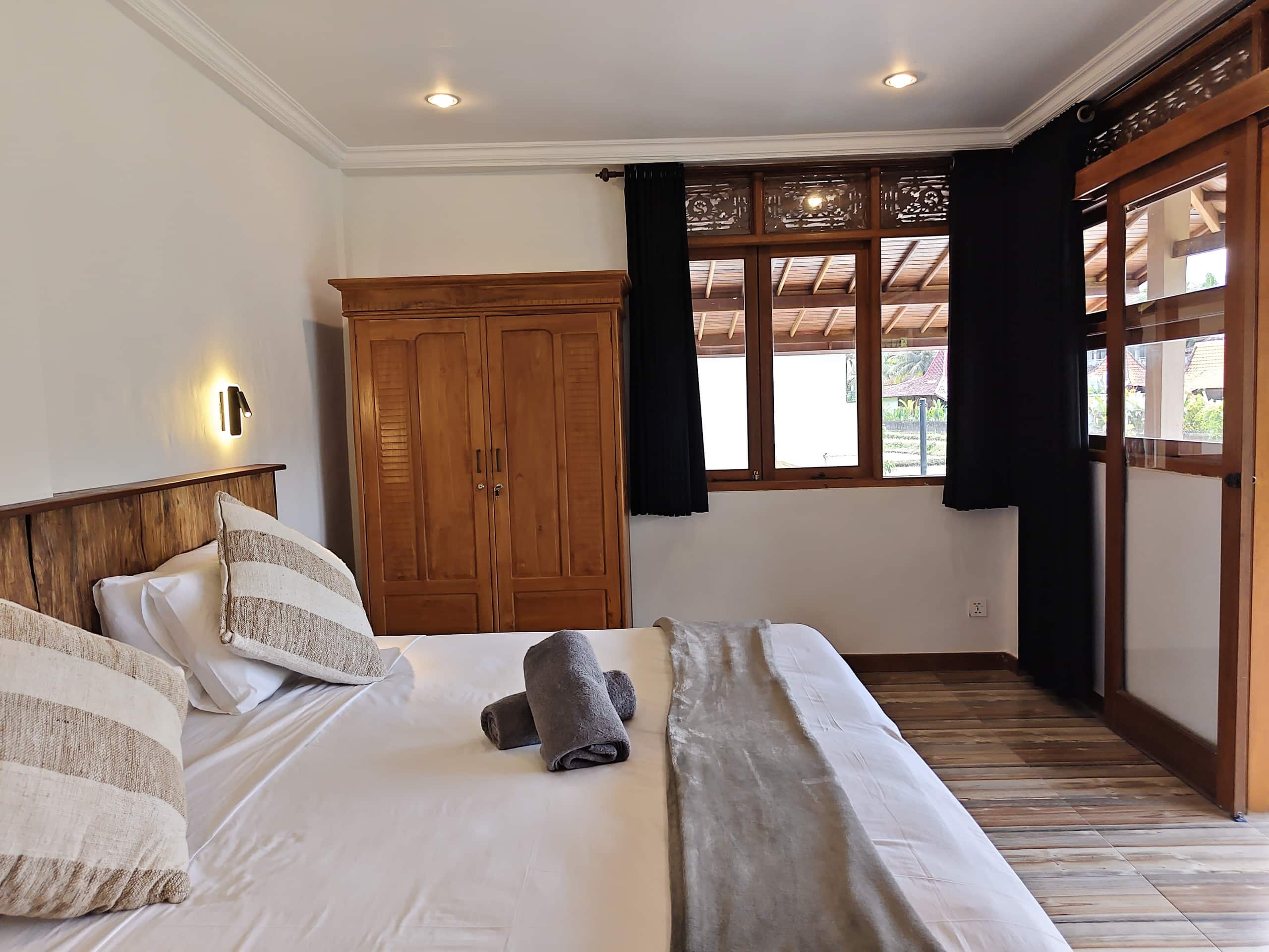 7BR Villa WoW by Inspirit Ubud with Ricefield View 27