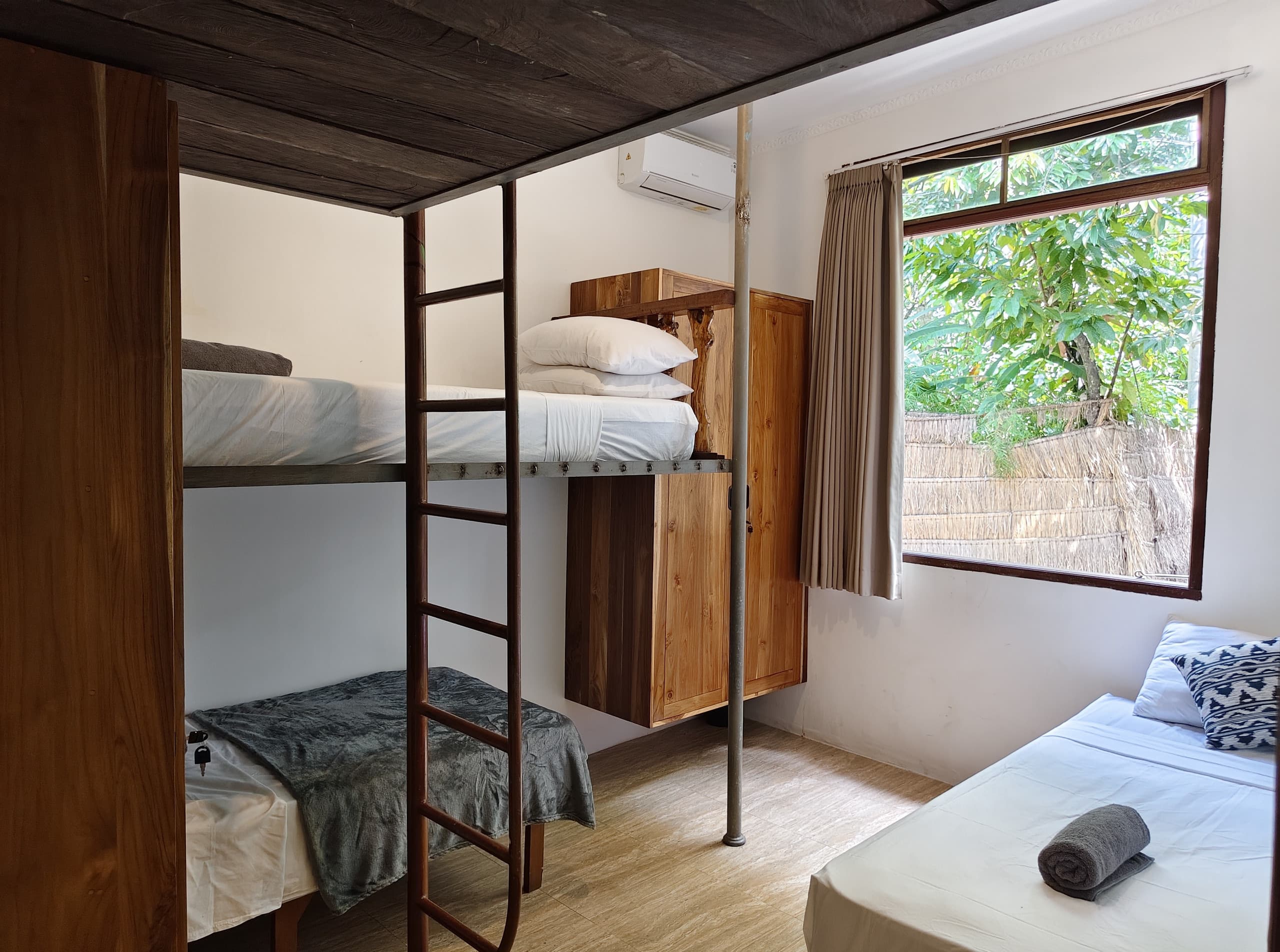 7BR Villa WoW by Inspirit Ubud with Ricefield View 20