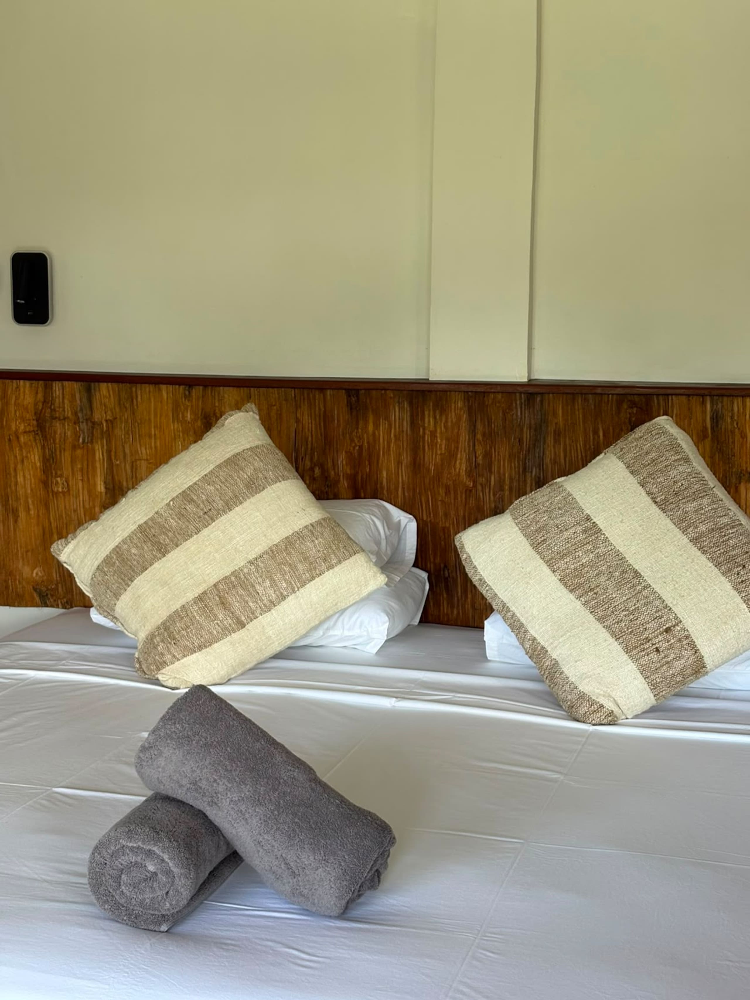 7BR Villa WoW by Inspirit Ubud with Ricefield View 14