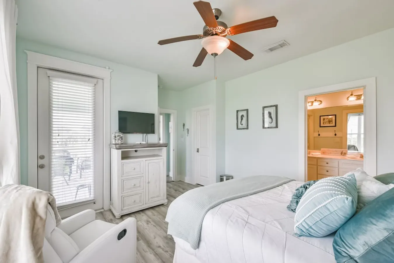 Stella Maris Fabulous Beach Club Pointe West 10