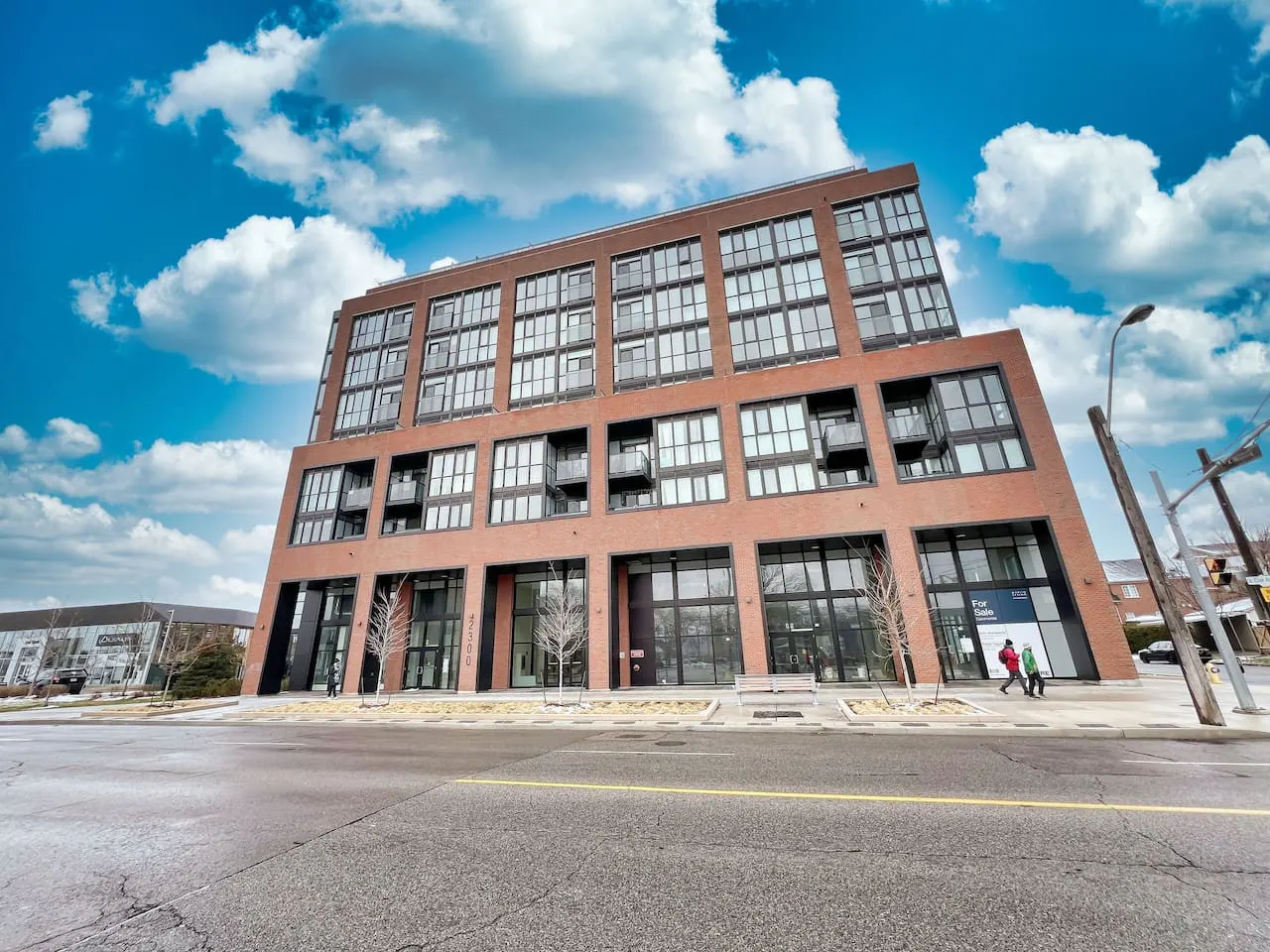 Sunny Skyloft l Pvt Rooftop l Parking King Beds 6