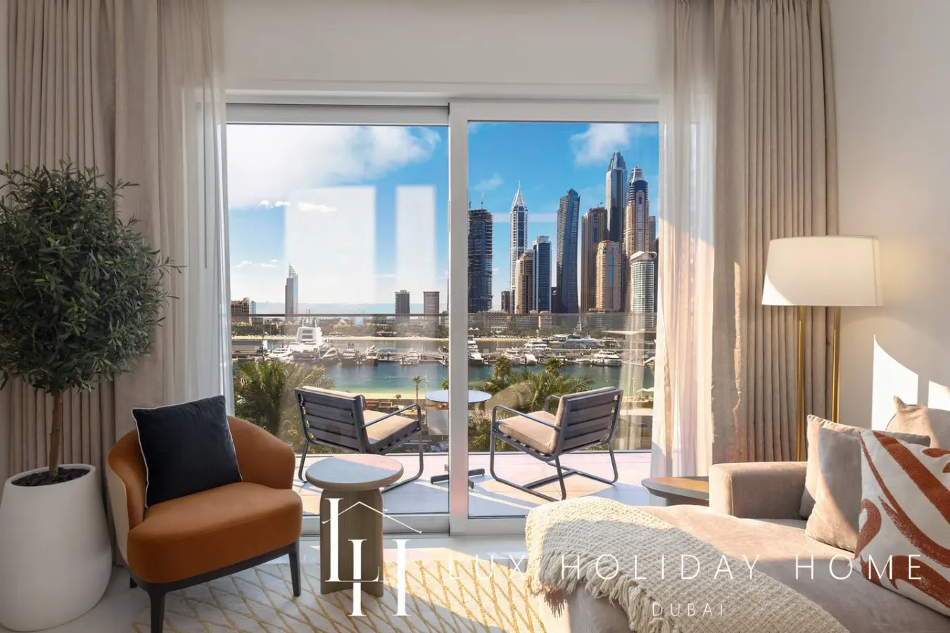 LUX | The Grand Bleu Suite