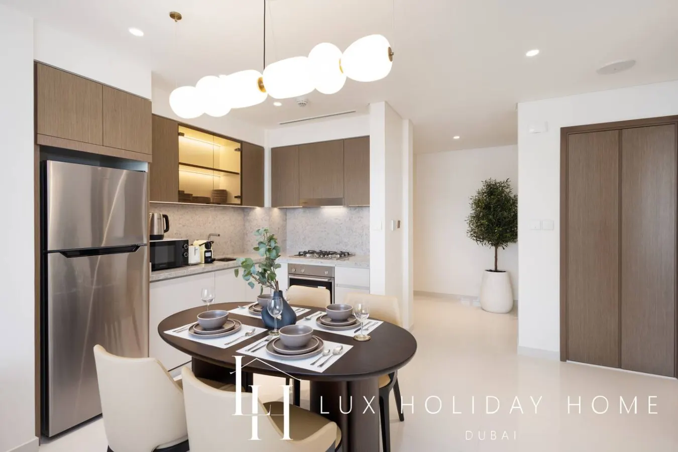 LUX The Grand Bleu Suite 10