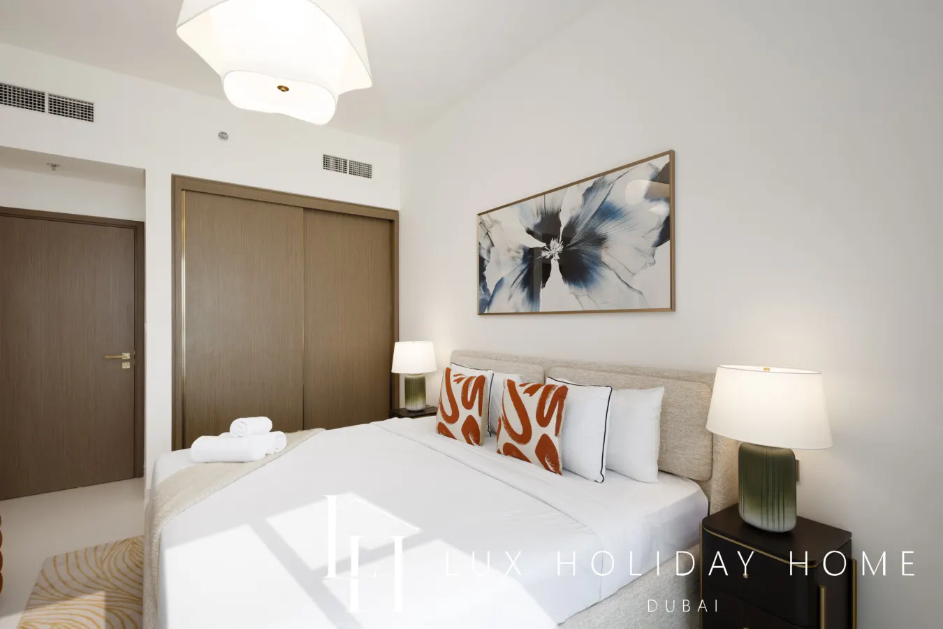 LUX The Grand Bleu Suite 15