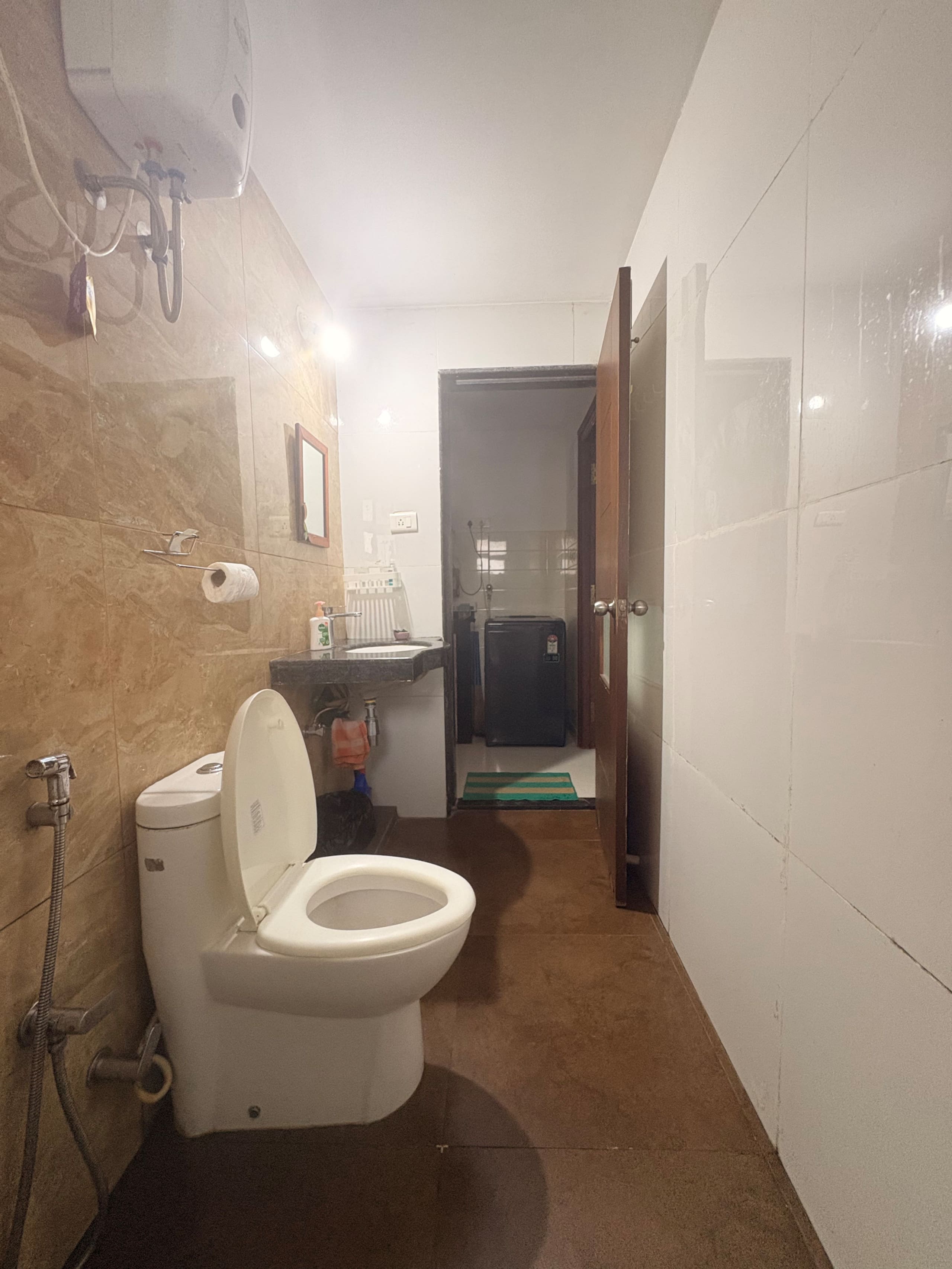 Coastal stay: Gym+Hi speed WiFi @ Colva beach 24