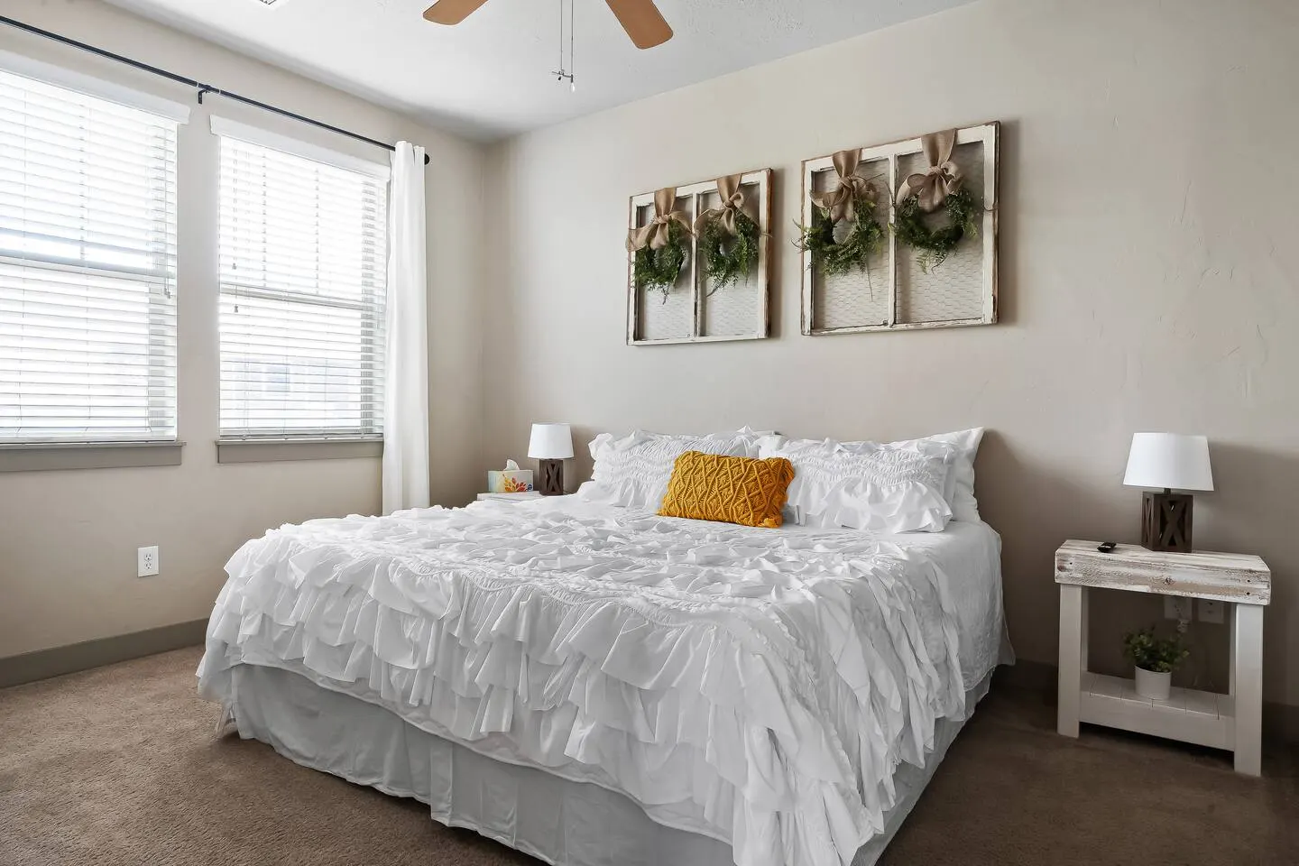Farmhouse inspired Chic Corporate Oasis 7