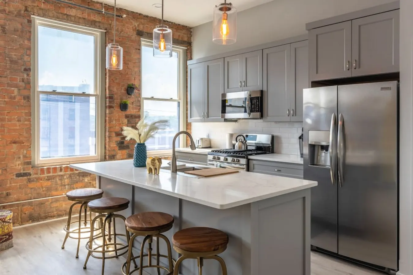 Cheetah: Explore OTR/Downtown from Rhinegeist 8