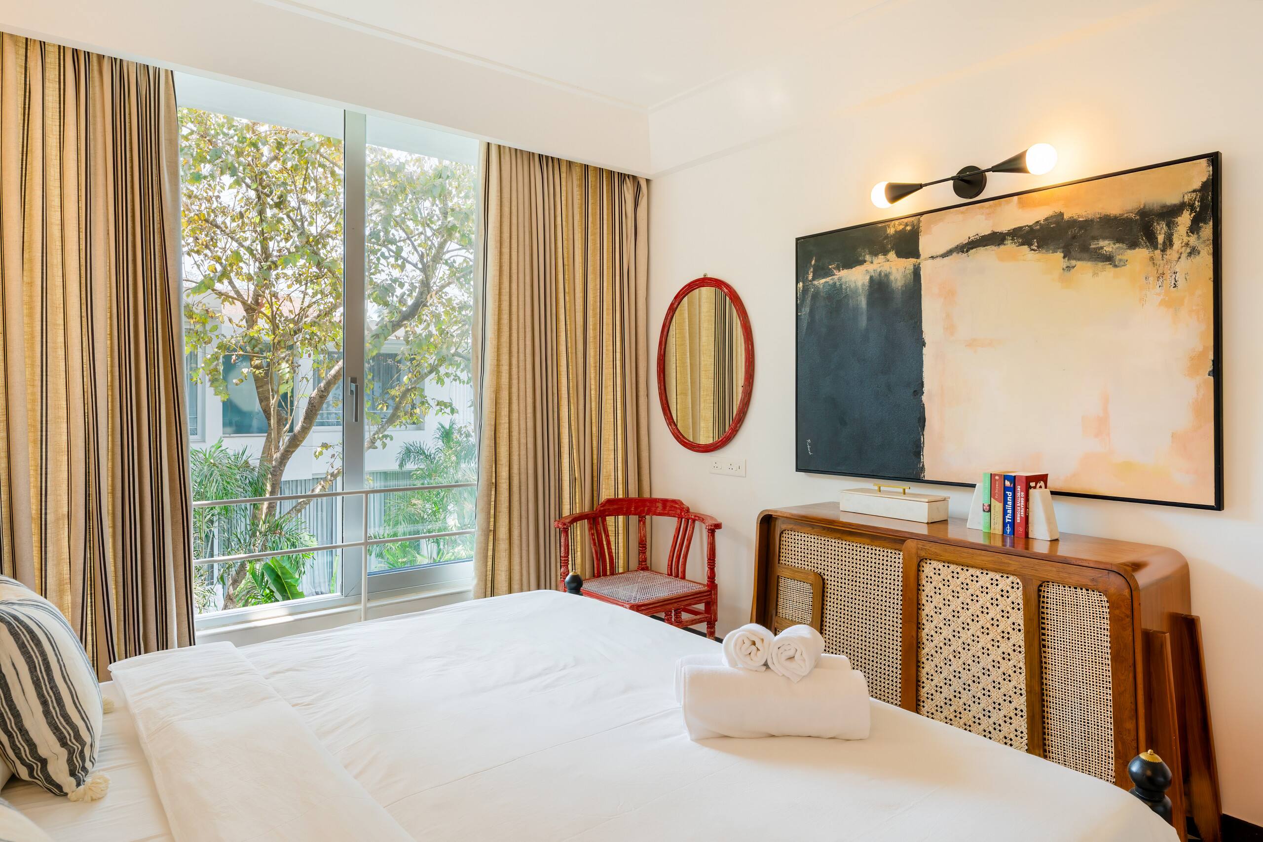 Sereno Arthouse - 2bhk modern villa w/private pool 27