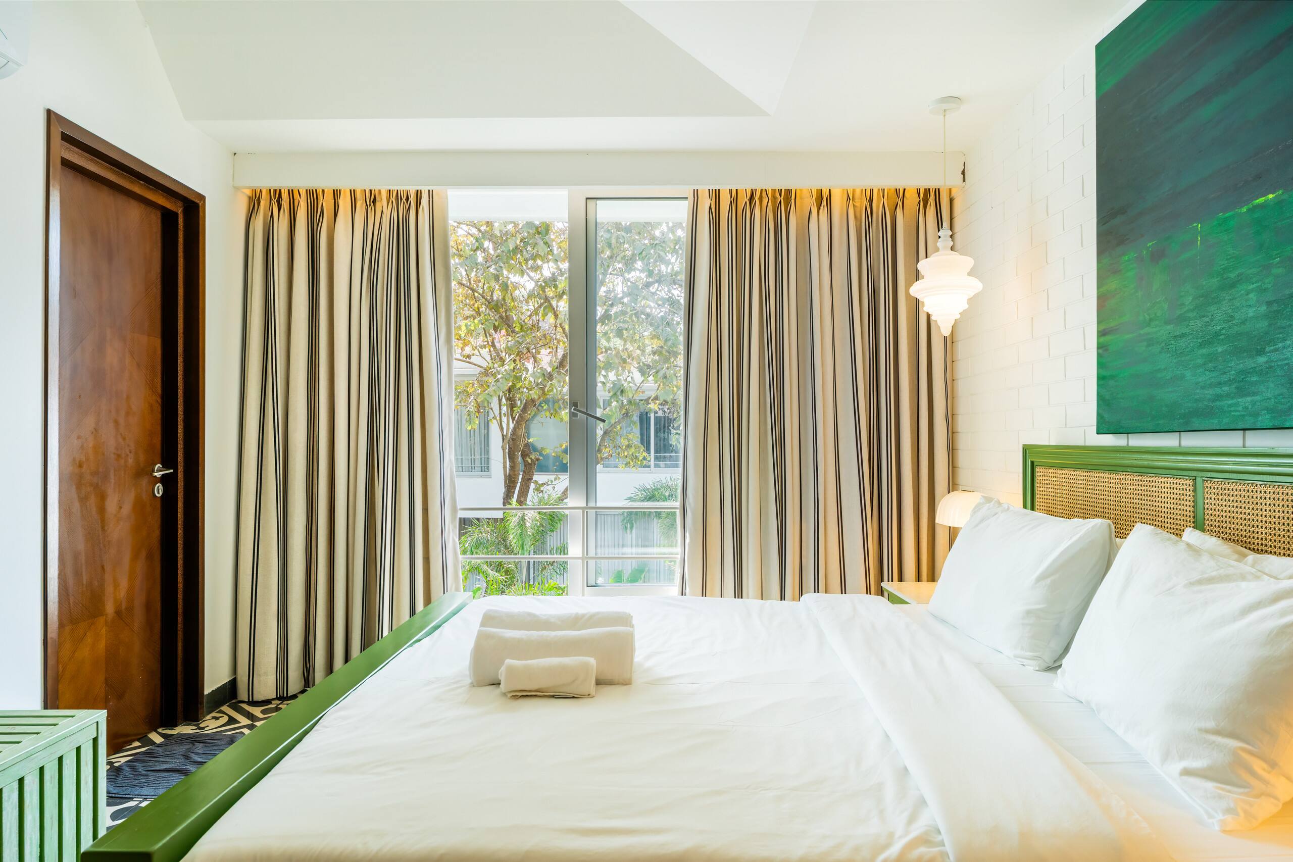 Sereno Arthouse - 2bhk modern villa w/private pool 29