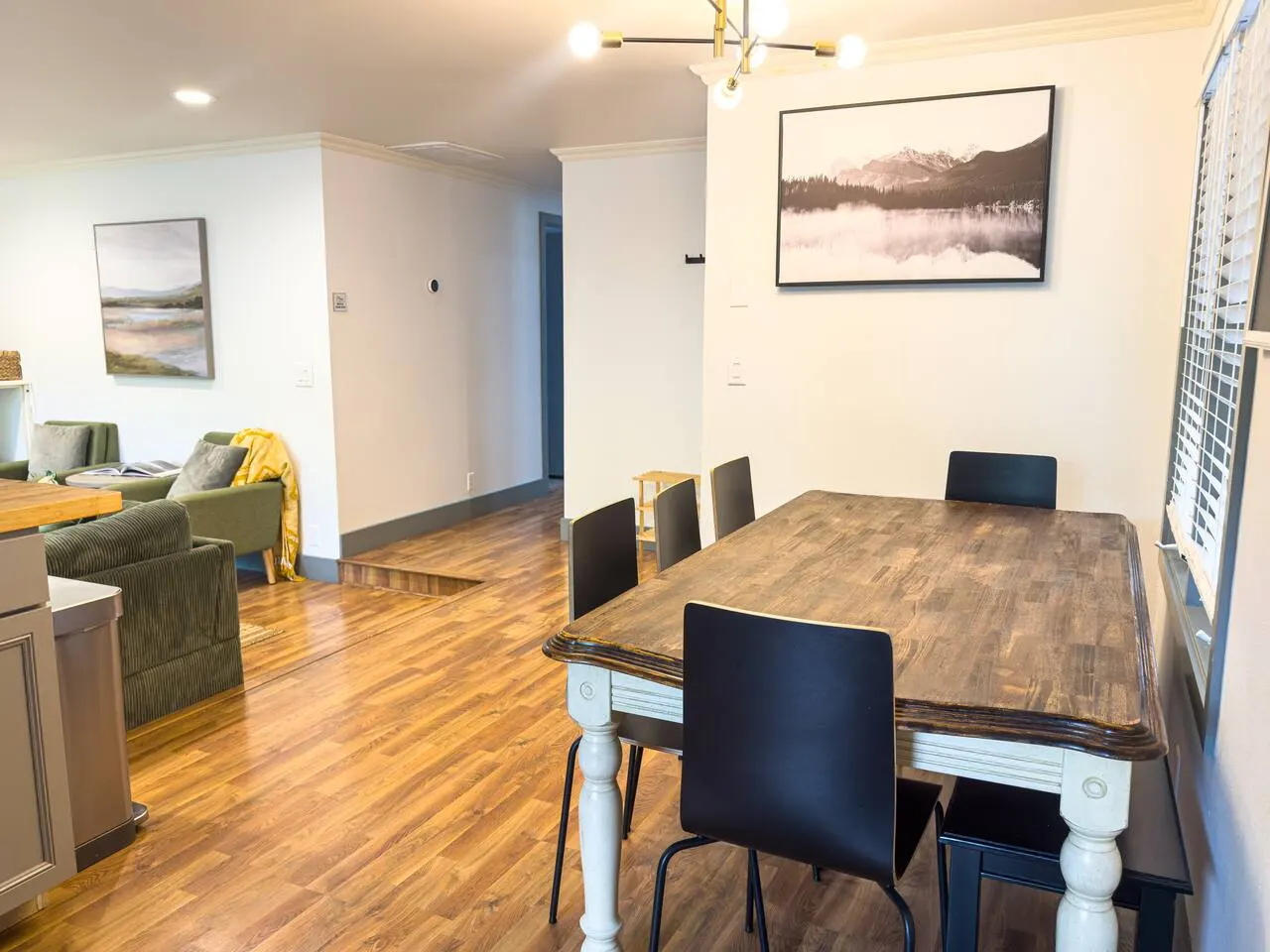 Starlight HotTub, 1 mi to Autzen, Fenced, Fam fun! 11