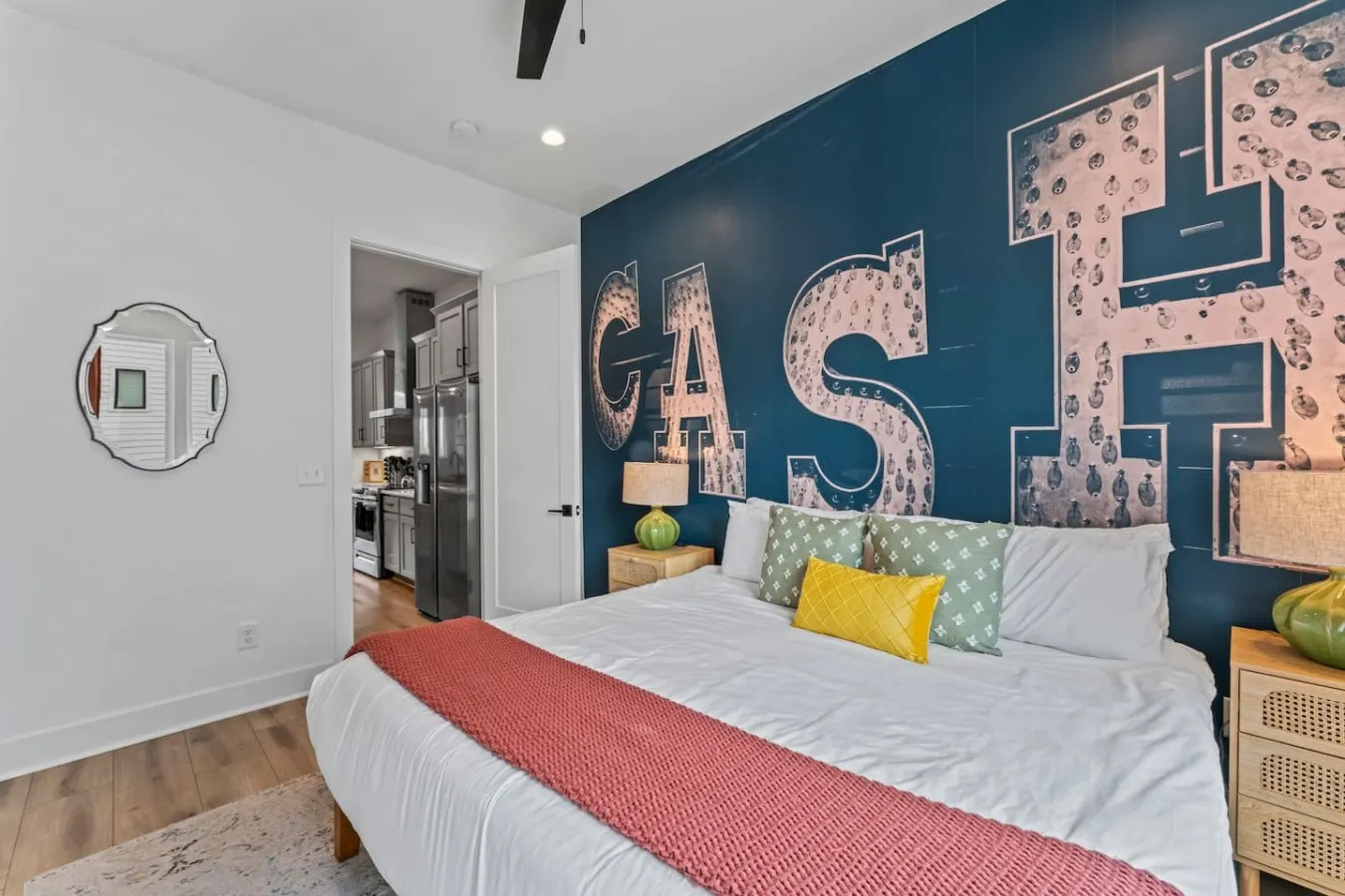 Nashville Retreat Sleeps 12 + Rooftop Views 18