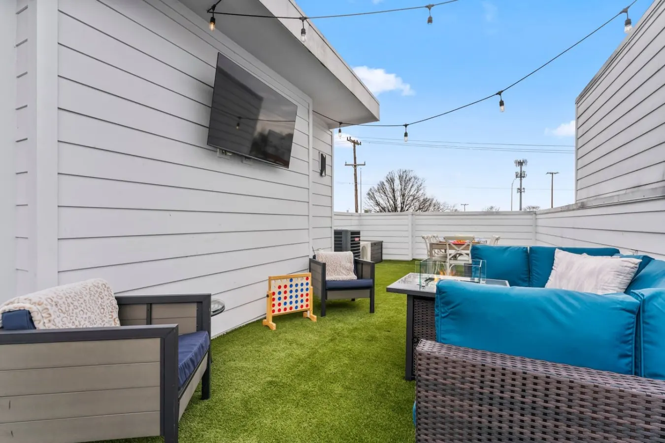 Nashville Retreat Sleeps 12 + Rooftop Views 19